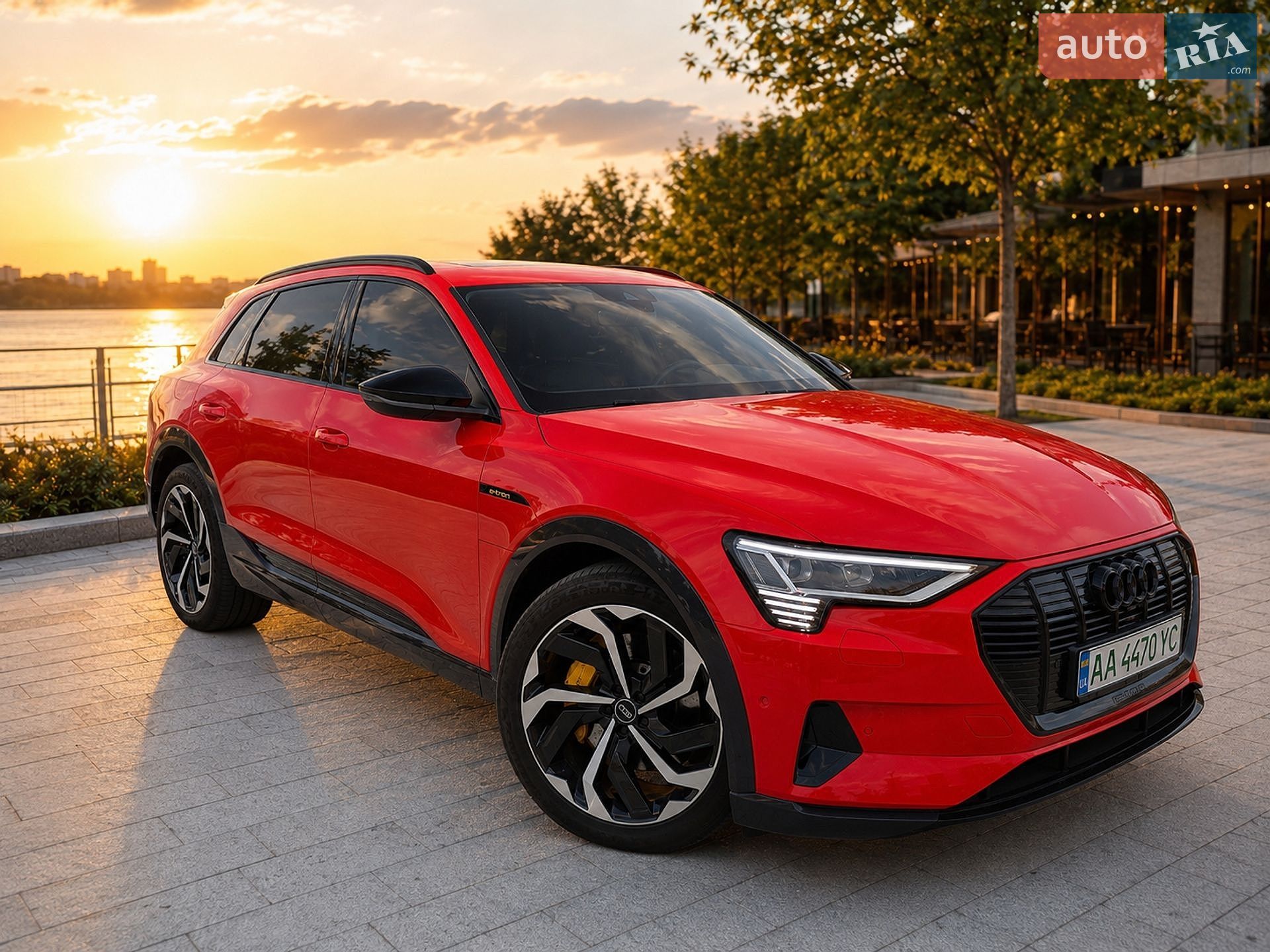 Audi e-tron Sportback 2021 VIN WAUZZZGE7MB034978 фото оголошення 2 з 12