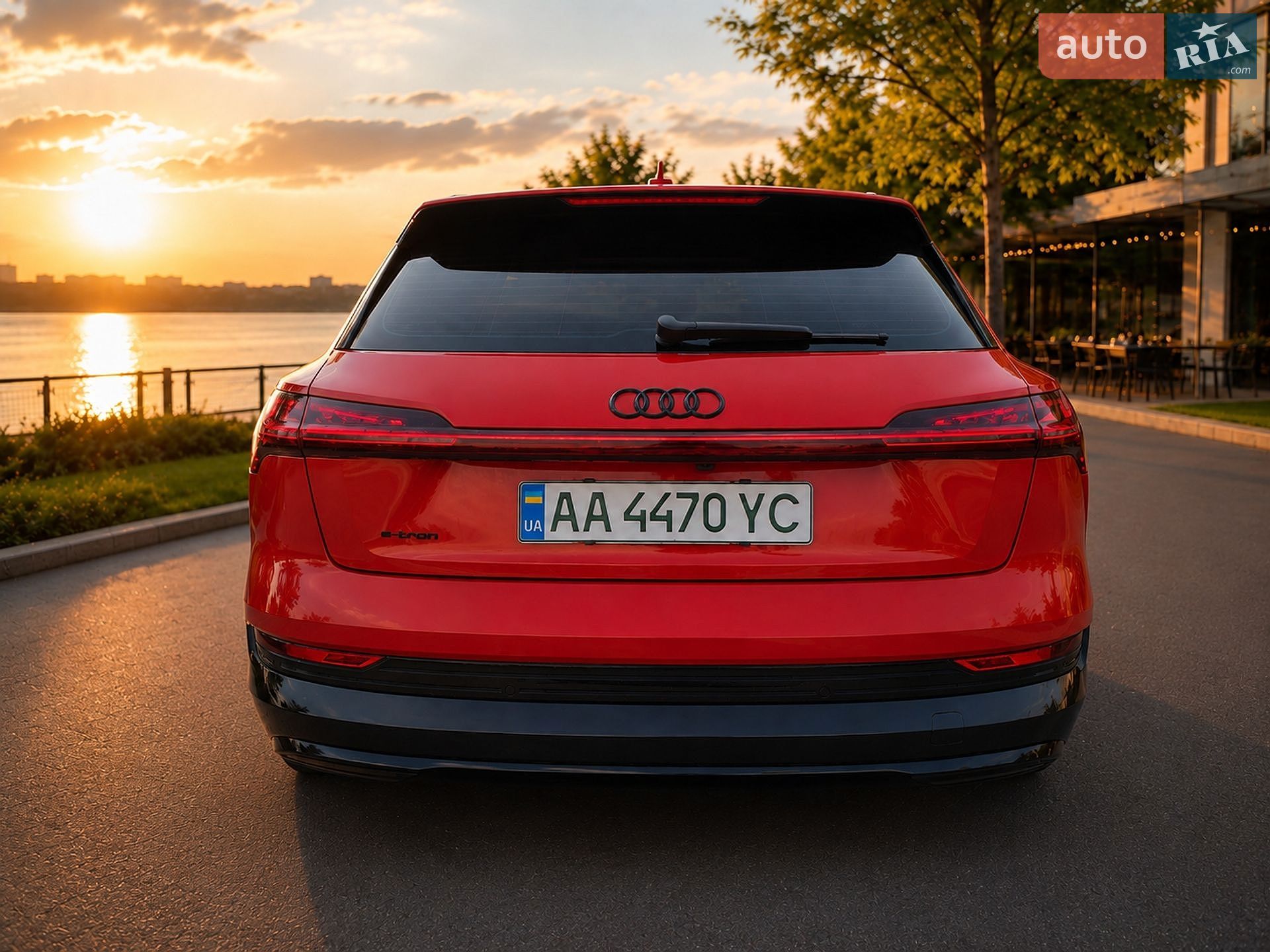Audi e-tron Sportback 2021 VIN WAUZZZGE7MB034978 фото оголошення 5 з 11