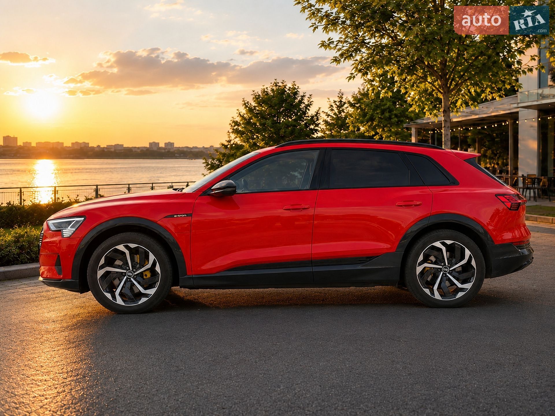 Audi e-tron Sportback 2021 VIN WAUZZZGE7MB034978 фото оголошення 3 з 11