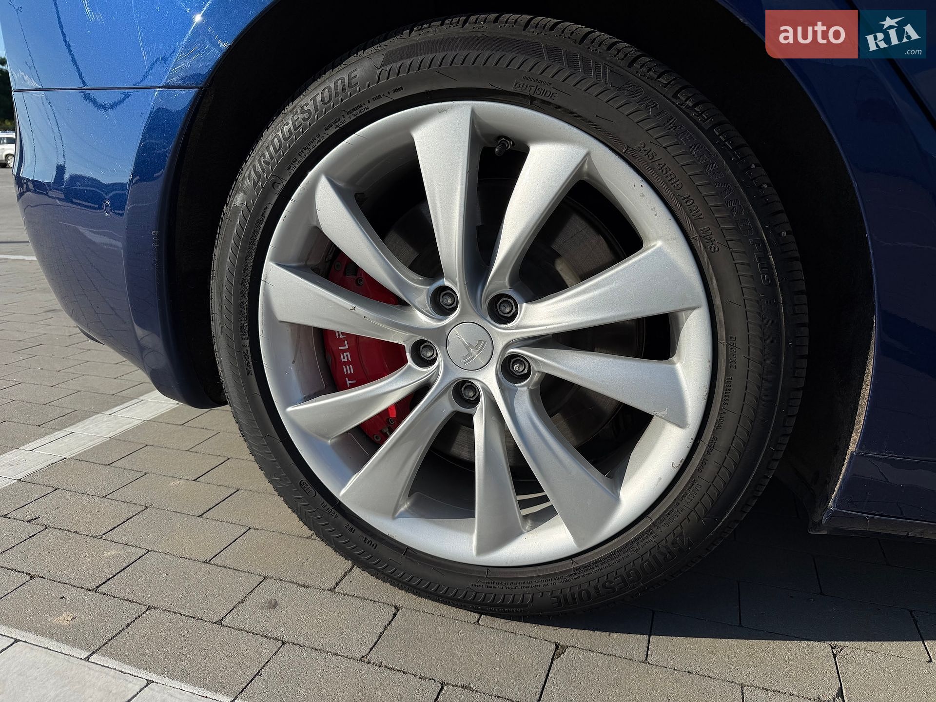 Tesla Model S 2018 VIN 5YJSA1E24JF282880 фото оголошення 11 з 31