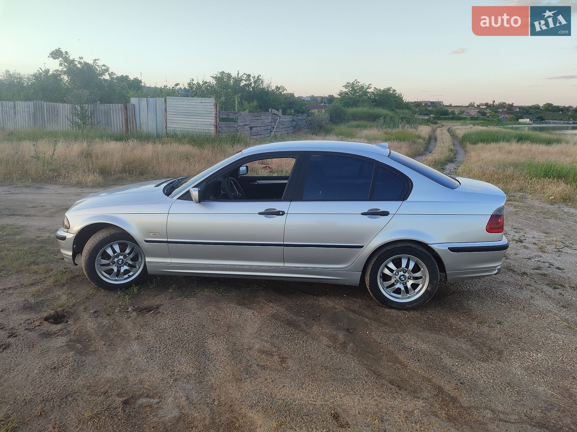 BMW 3 Series 1999 VIN WBAAL31070JJ57804 фото оголошення 4 з 10
