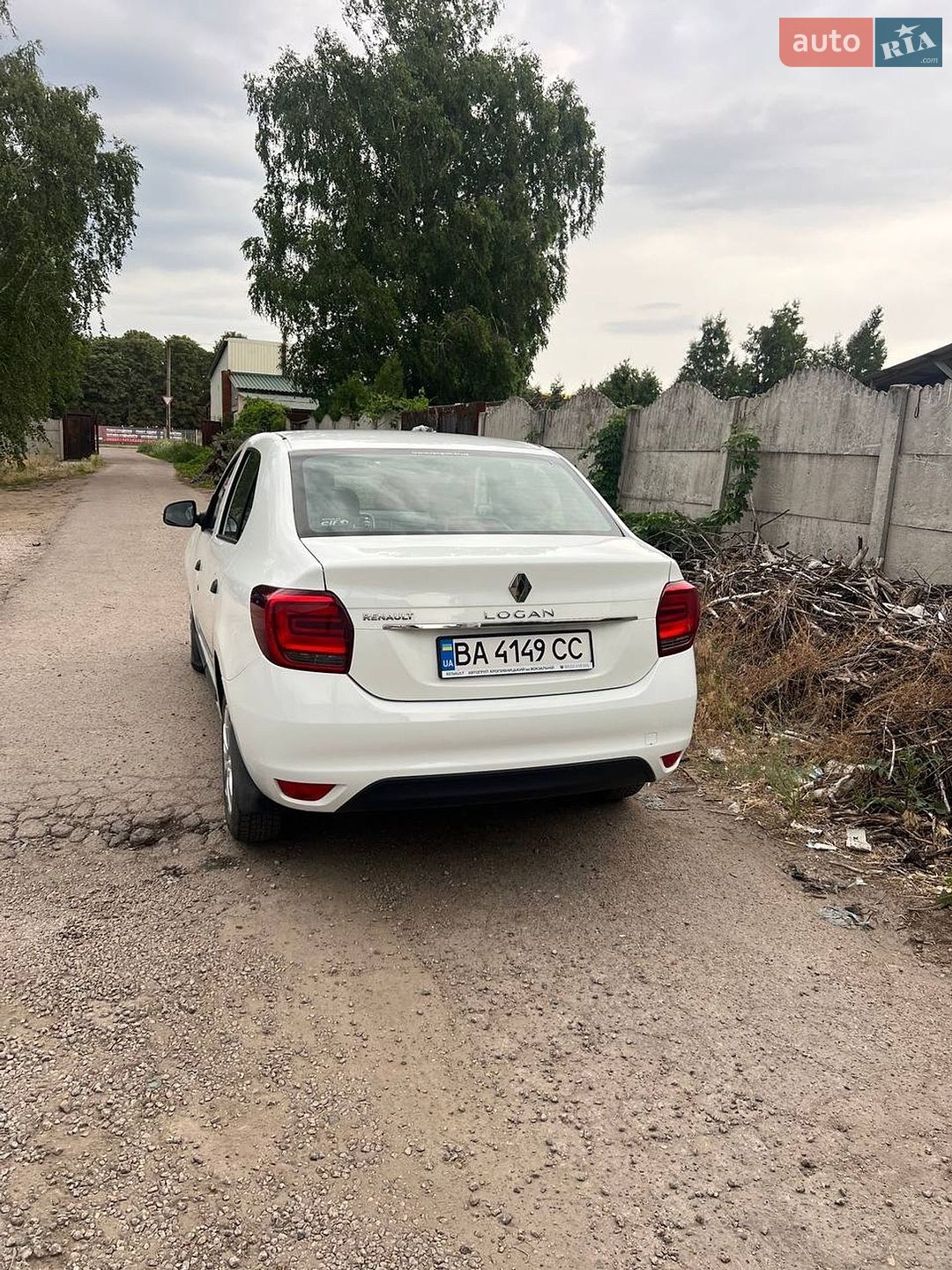 Renault Logan 2019 VIN VF14SRCL464335723 фото оголошення 3 з 15