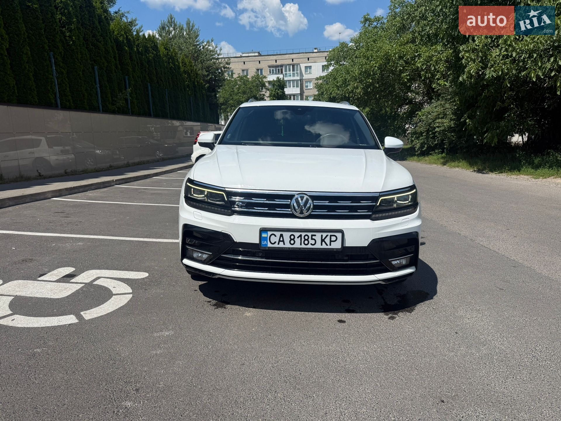 Volkswagen Tiguan 2017 VIN WVGZZZ5NZHW879378 фото оголошення 2 з 22