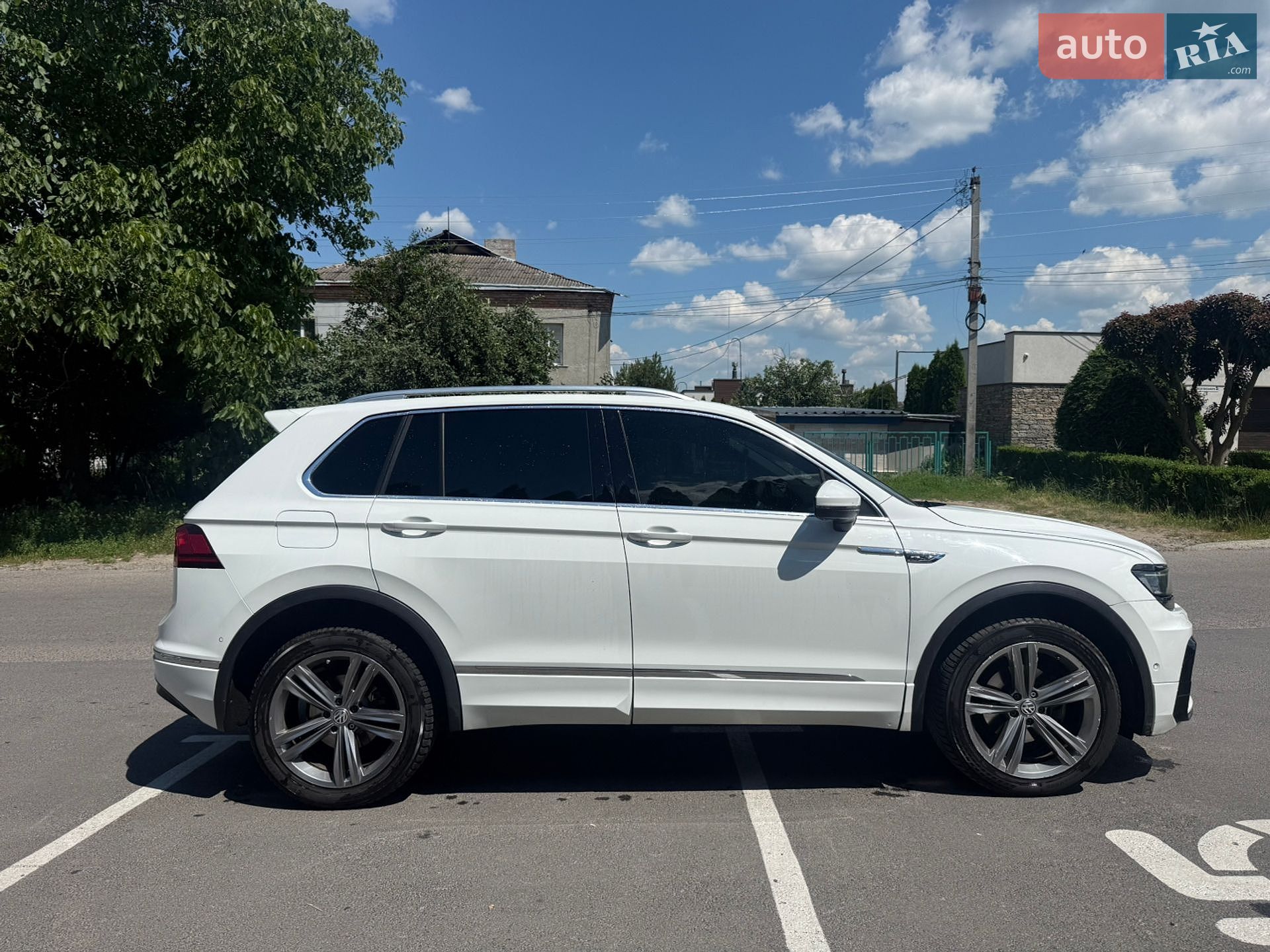 Volkswagen Tiguan 2017 VIN WVGZZZ5NZHW879378 фото оголошення 4 з 22