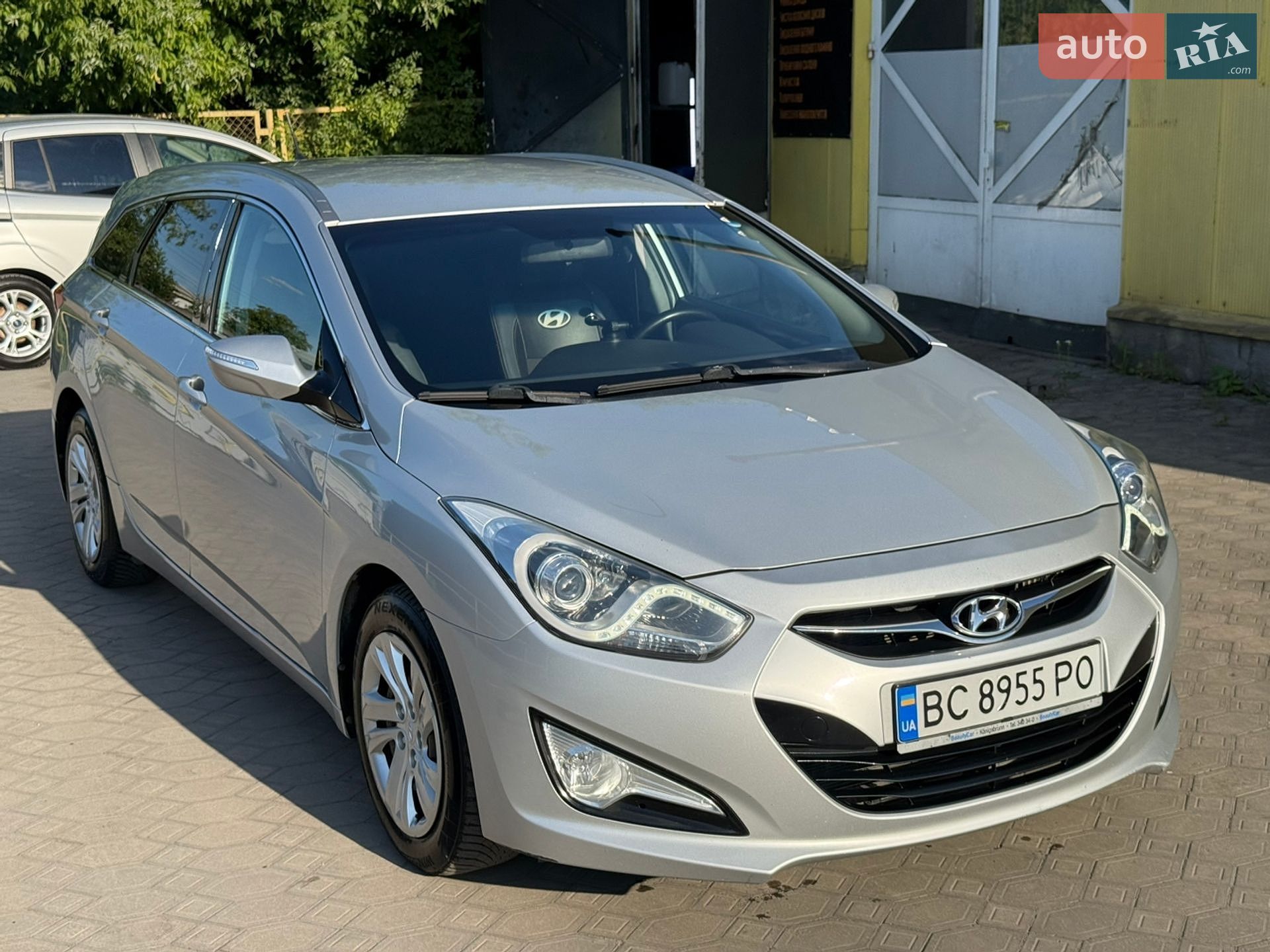 Hyundai i40 2013 VIN KMHLB81UADU063631 фото оголошення 6 з 50