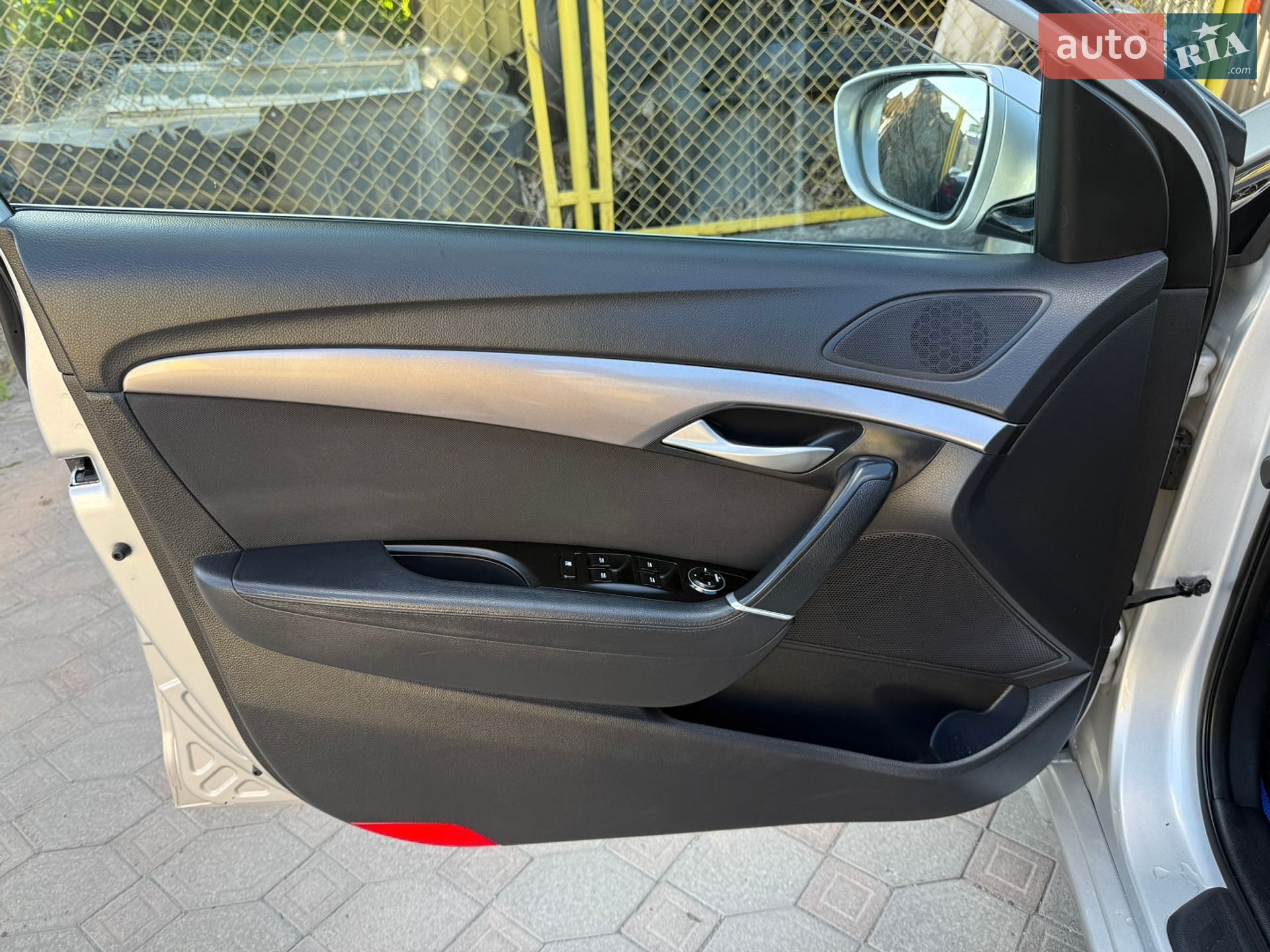 Hyundai i40 2013 VIN KMHLB81UADU063631 фото оголошення 26 з 50