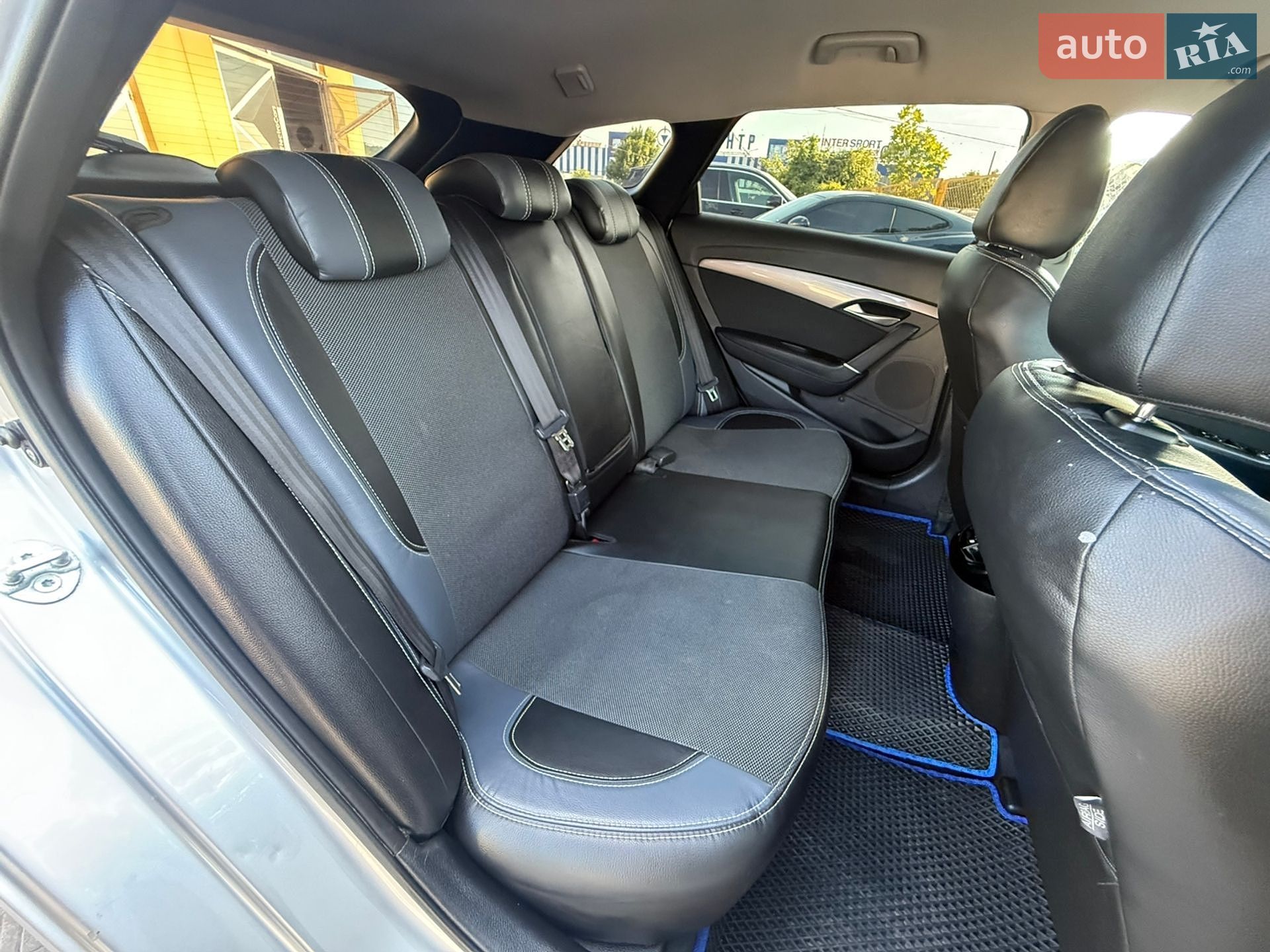 Hyundai i40 2013 VIN KMHLB81UADU063631 фото оголошення 37 з 50