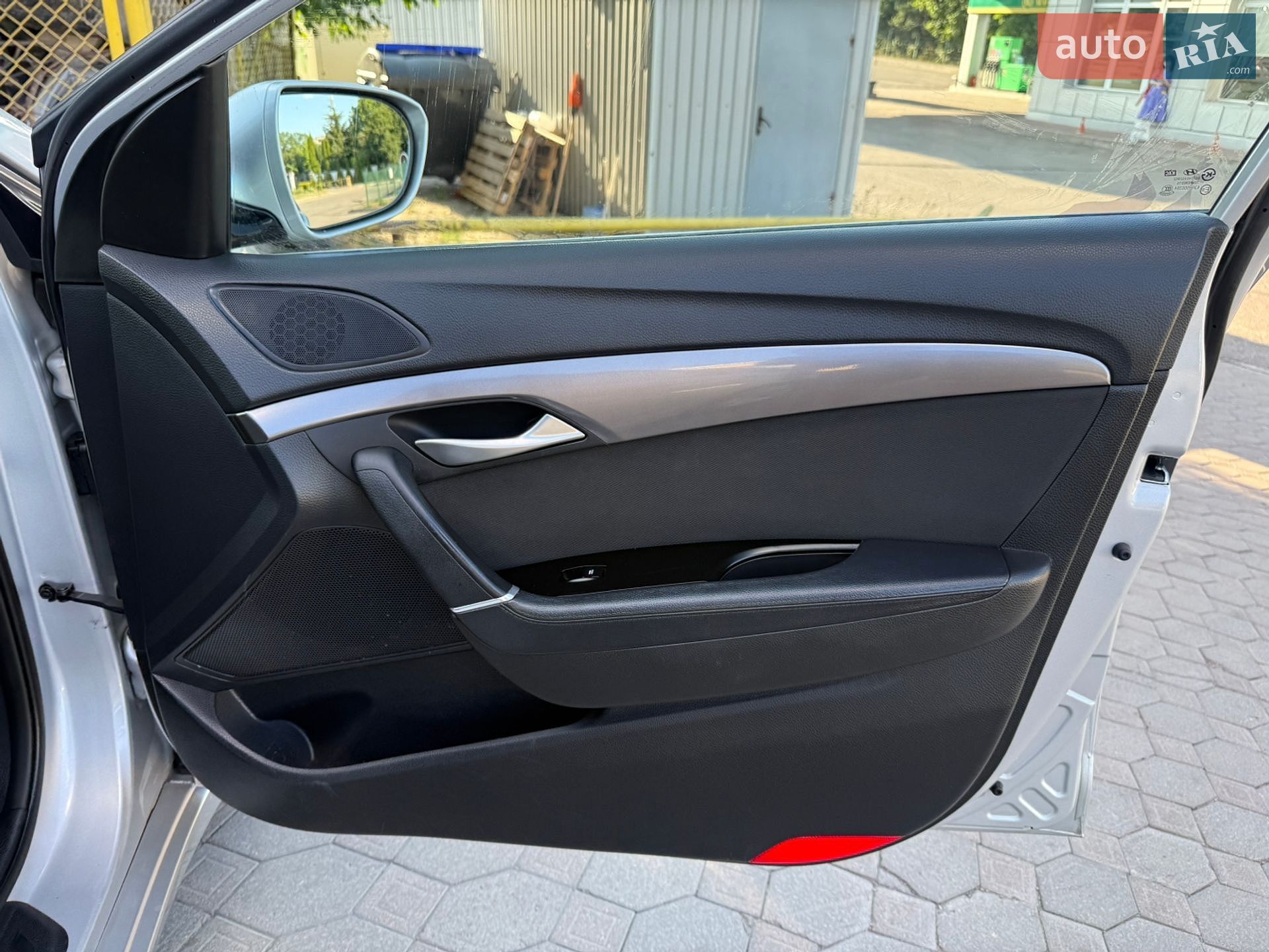 Hyundai i40 2013 VIN KMHLB81UADU063631 фото оголошення 40 з 50
