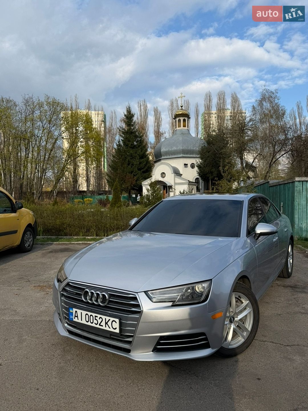 Audi A4 2016 VIN WAUANAF4XHN028308 фото оголошення 2 з 6