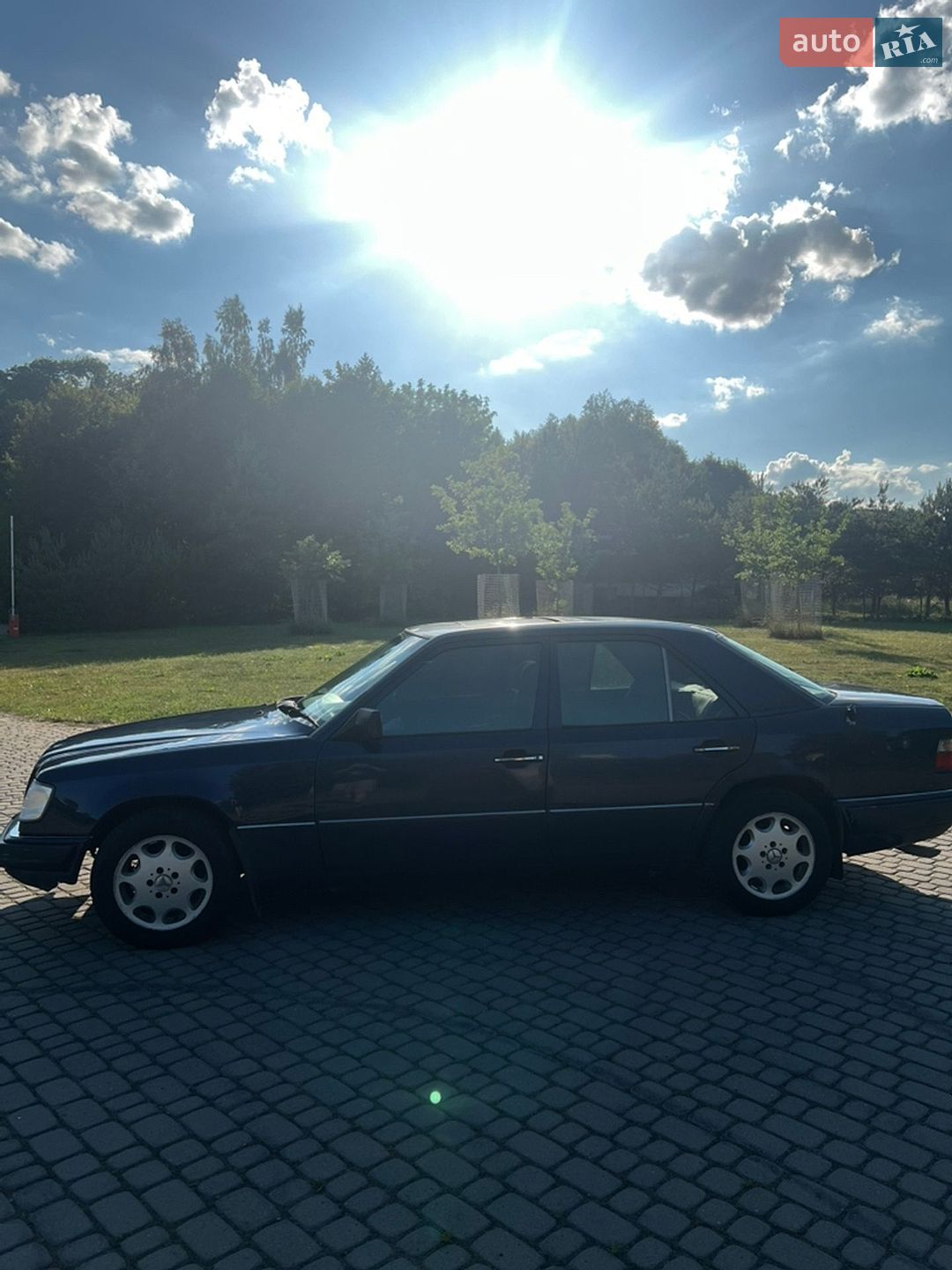 Mercedes-Benz E-Class 1994 VIN WDB12313092032094 фото оголошення 5 з 10