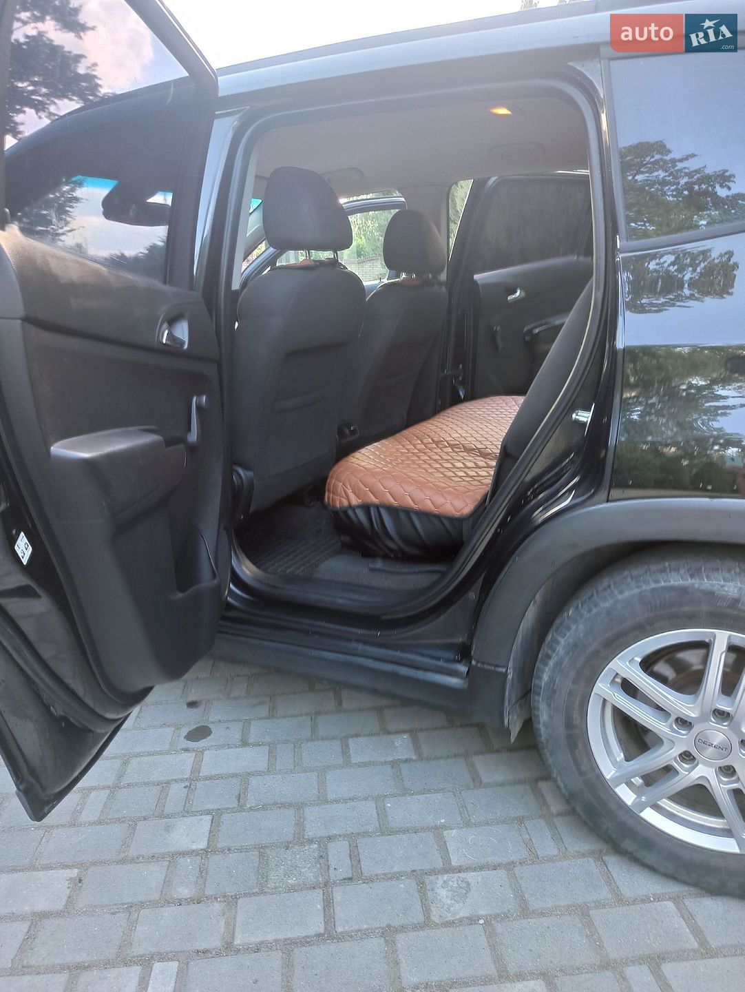 Chevrolet Orlando 2011 VIN KL1YF7559BK127202 фото оголошення 7 з 15