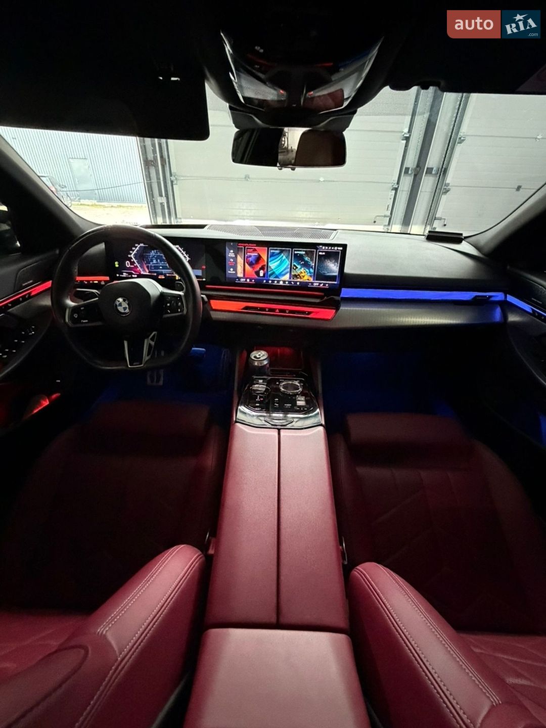 BMW 5 Series 2023 VIN WBA11FJ0X0CP76537 фото оголошення 6 з 9