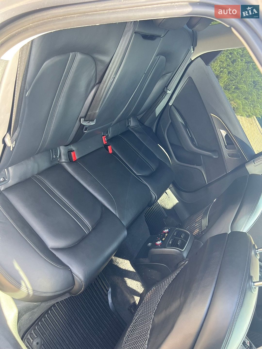 Audi A6 Allroad 2017 VIN WAUZZZ4G0JN010103 фото оголошення 8 з 22