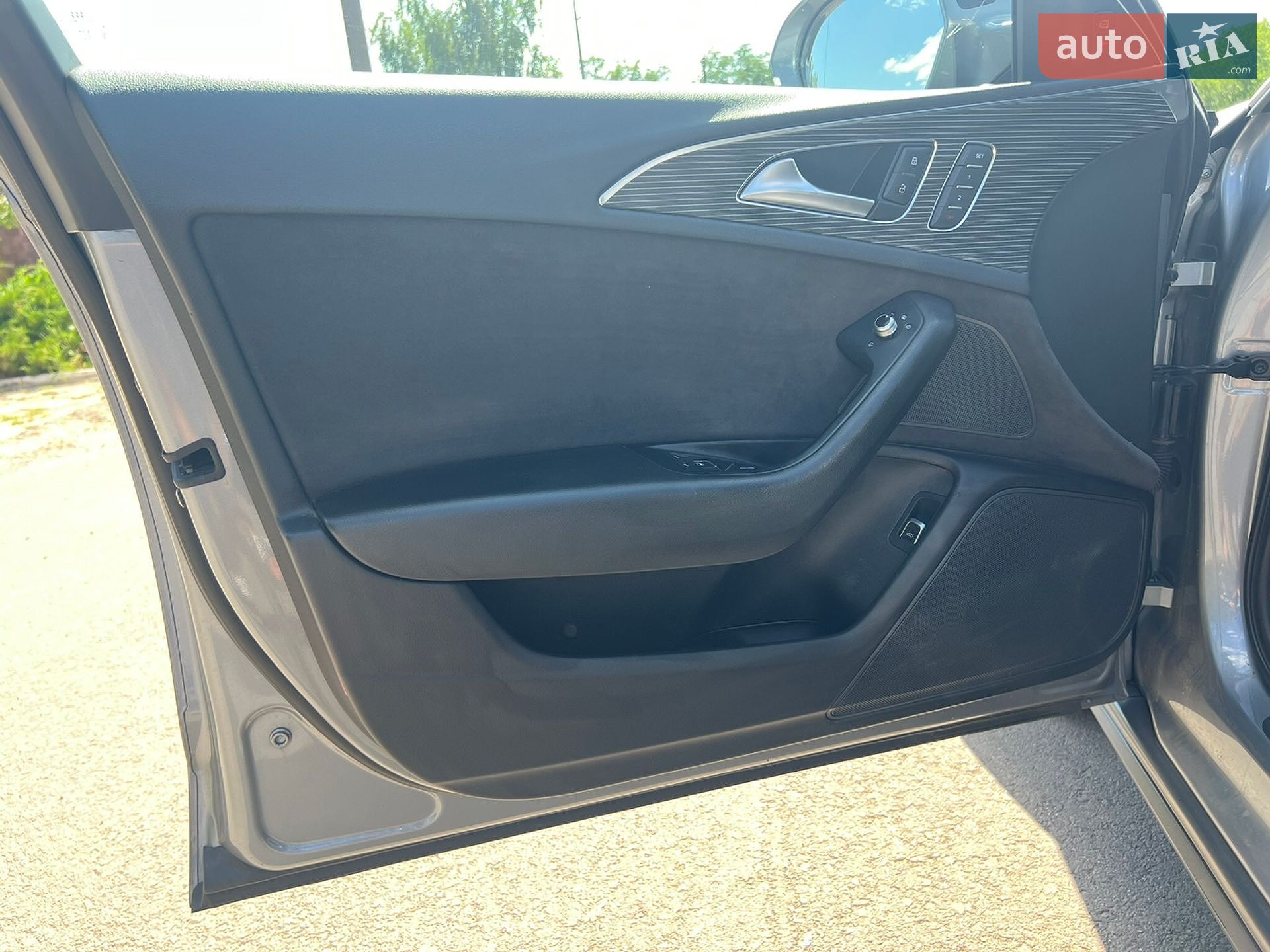 Audi A6 Allroad 2017 VIN WAUZZZ4G0JN010103 фото оголошення 14 з 22