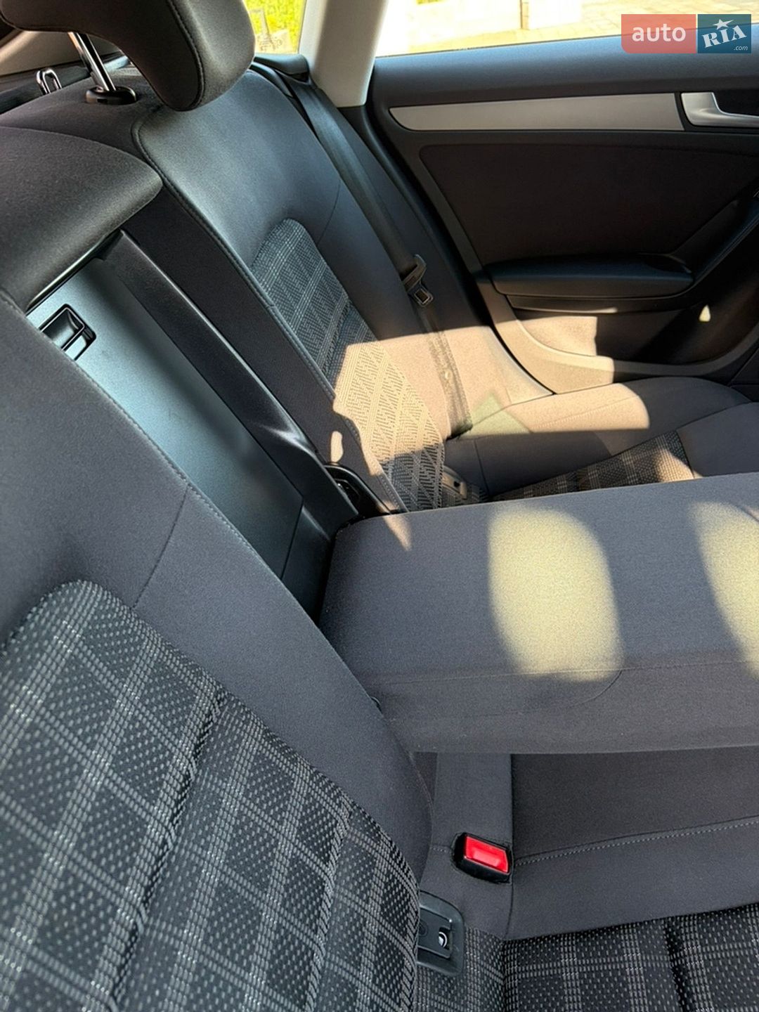 Audi A5 2014 VIN WAUZZZ8T5FA002620 фото оголошення 27 з 34