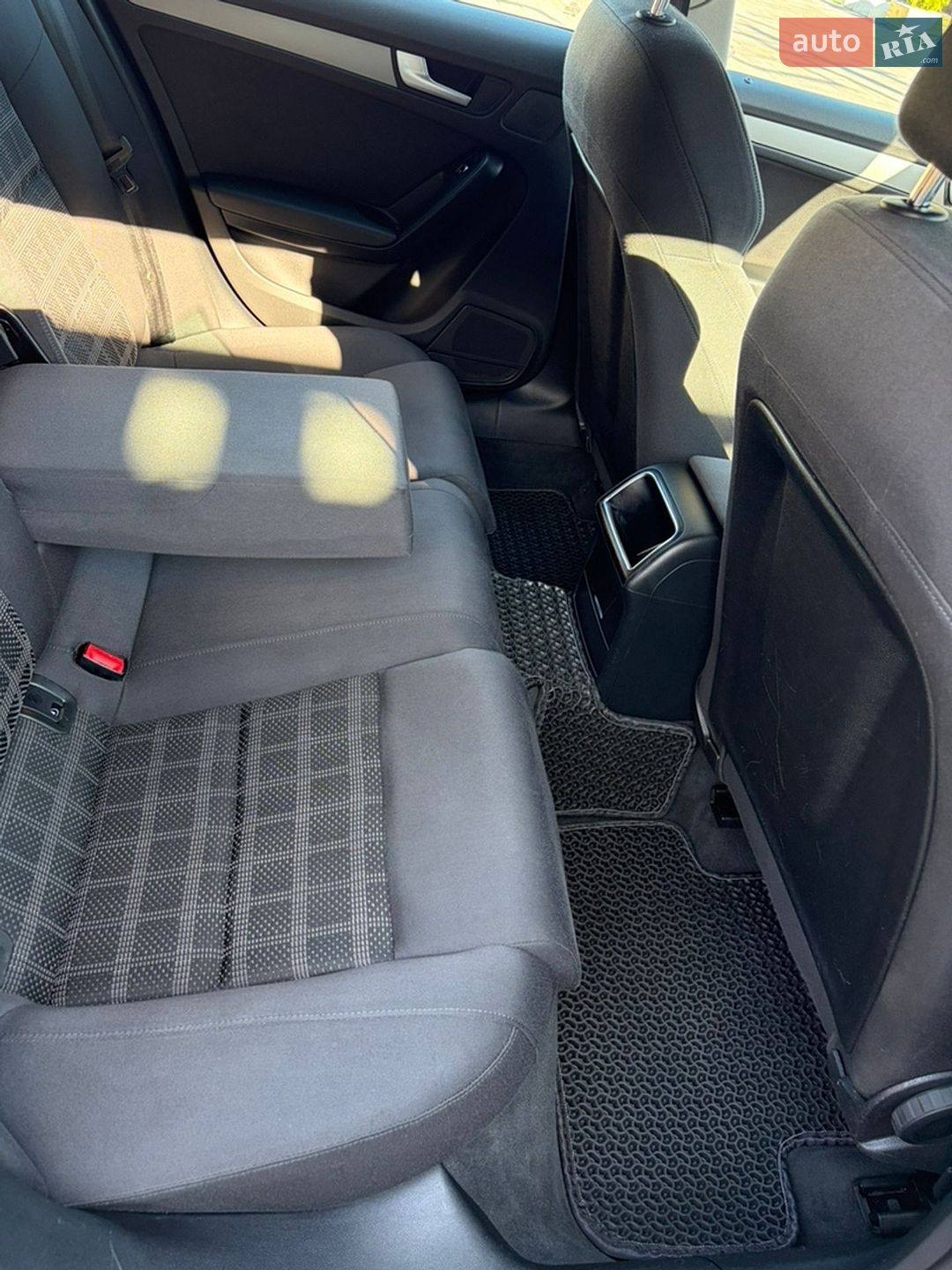 Audi A5 2014 VIN WAUZZZ8T5FA002620 фото оголошення 28 з 34