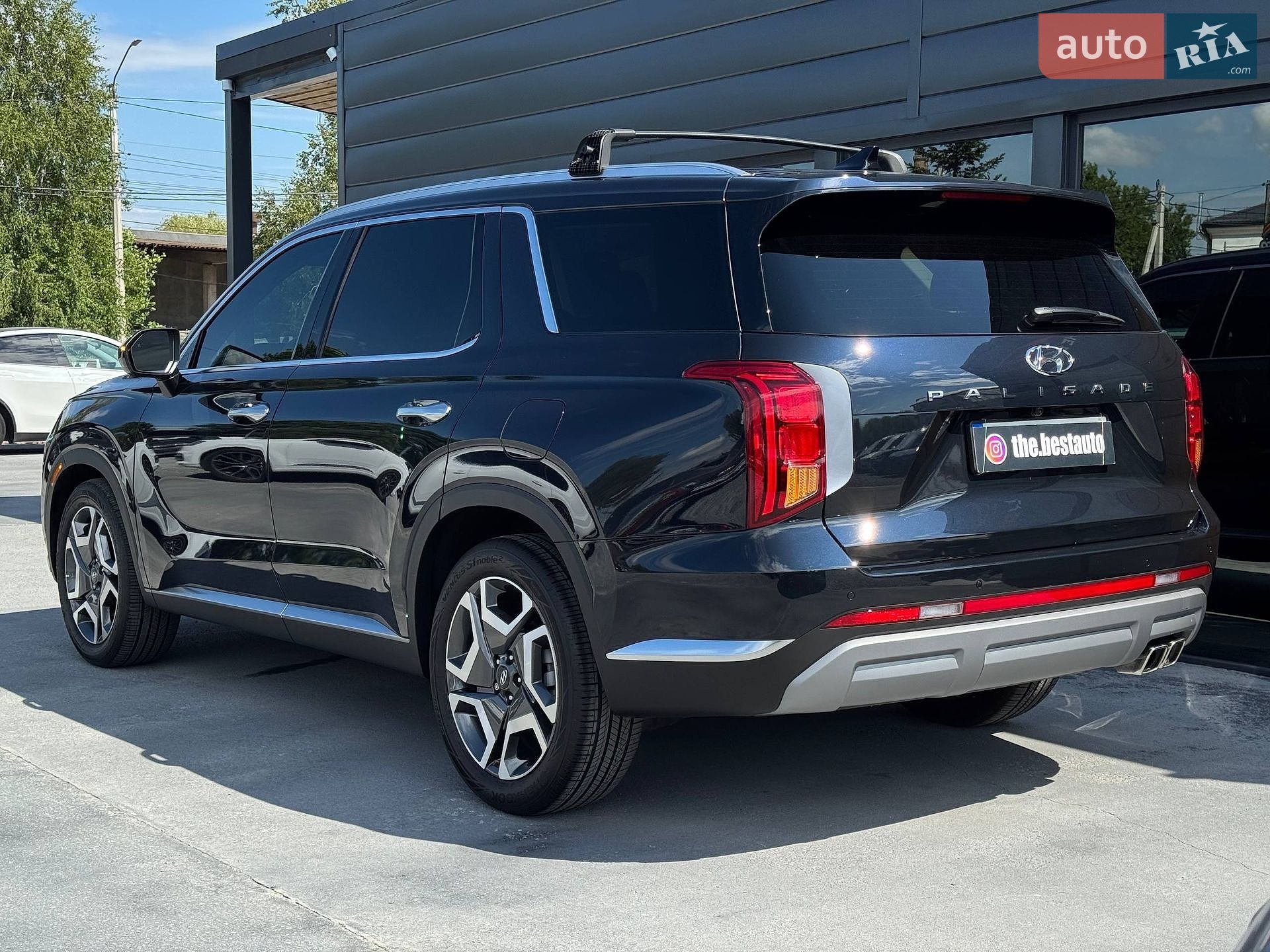 HYUNDAI PALISADE 2024 VIN KM8R54GE7RU780422 фото оголошення 16 з 88