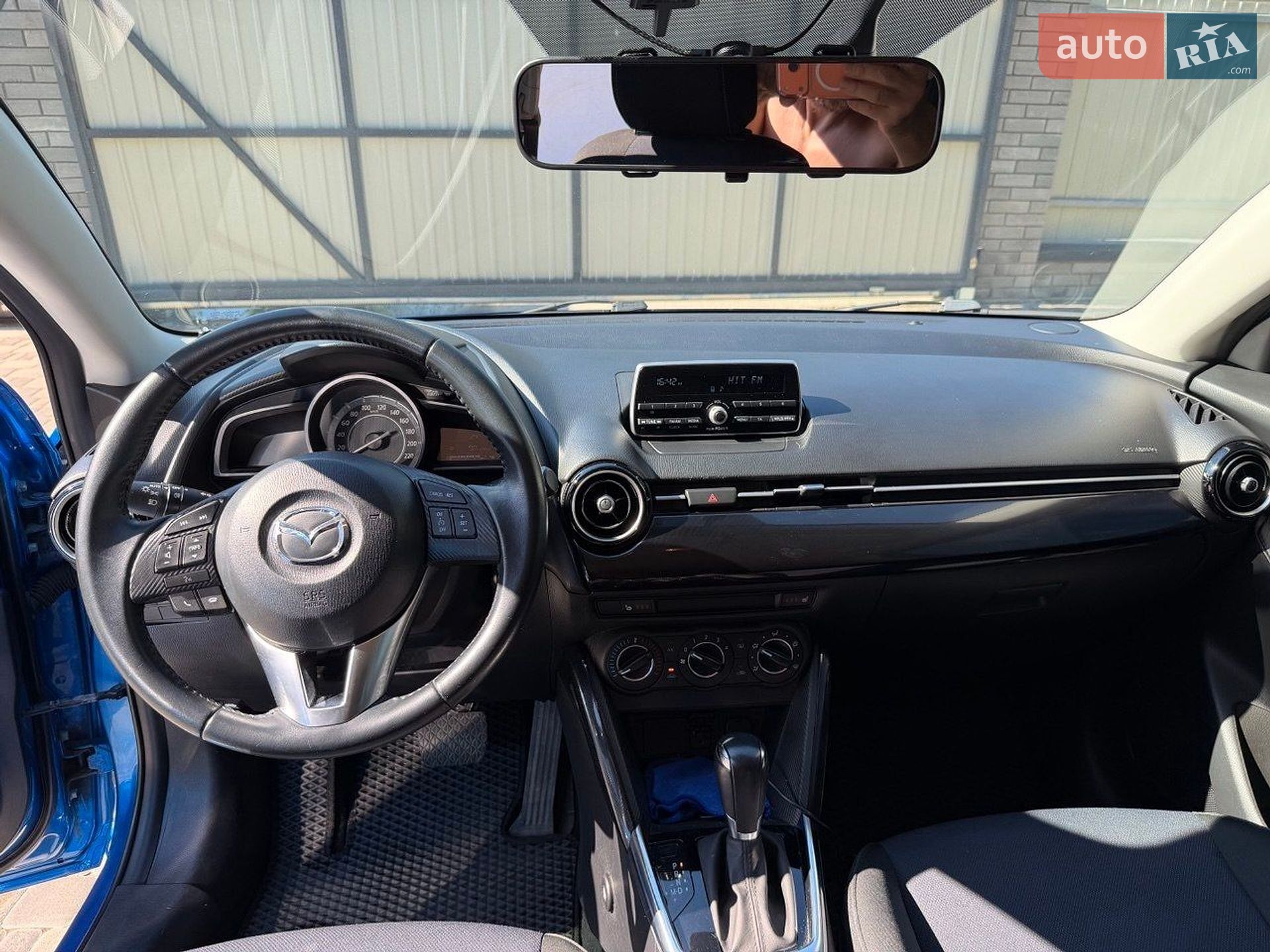Mazda 2 2015 VIN 3MDDJ5HVA3M123390 фото оголошення 11 з 12