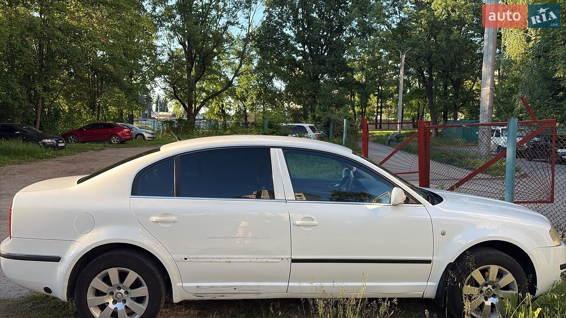 Skoda Superb 2002 VIN TMBBL23U029000508 фото оголошення 4 з 9
