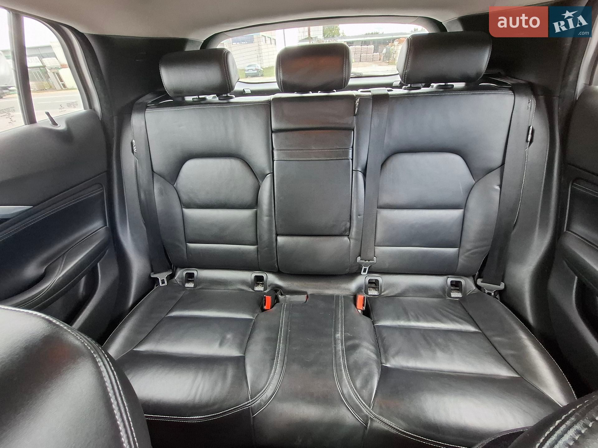 Infiniti QX30 2017 VIN SJKCH5CP8JA056305 фото оголошення 3 з 12