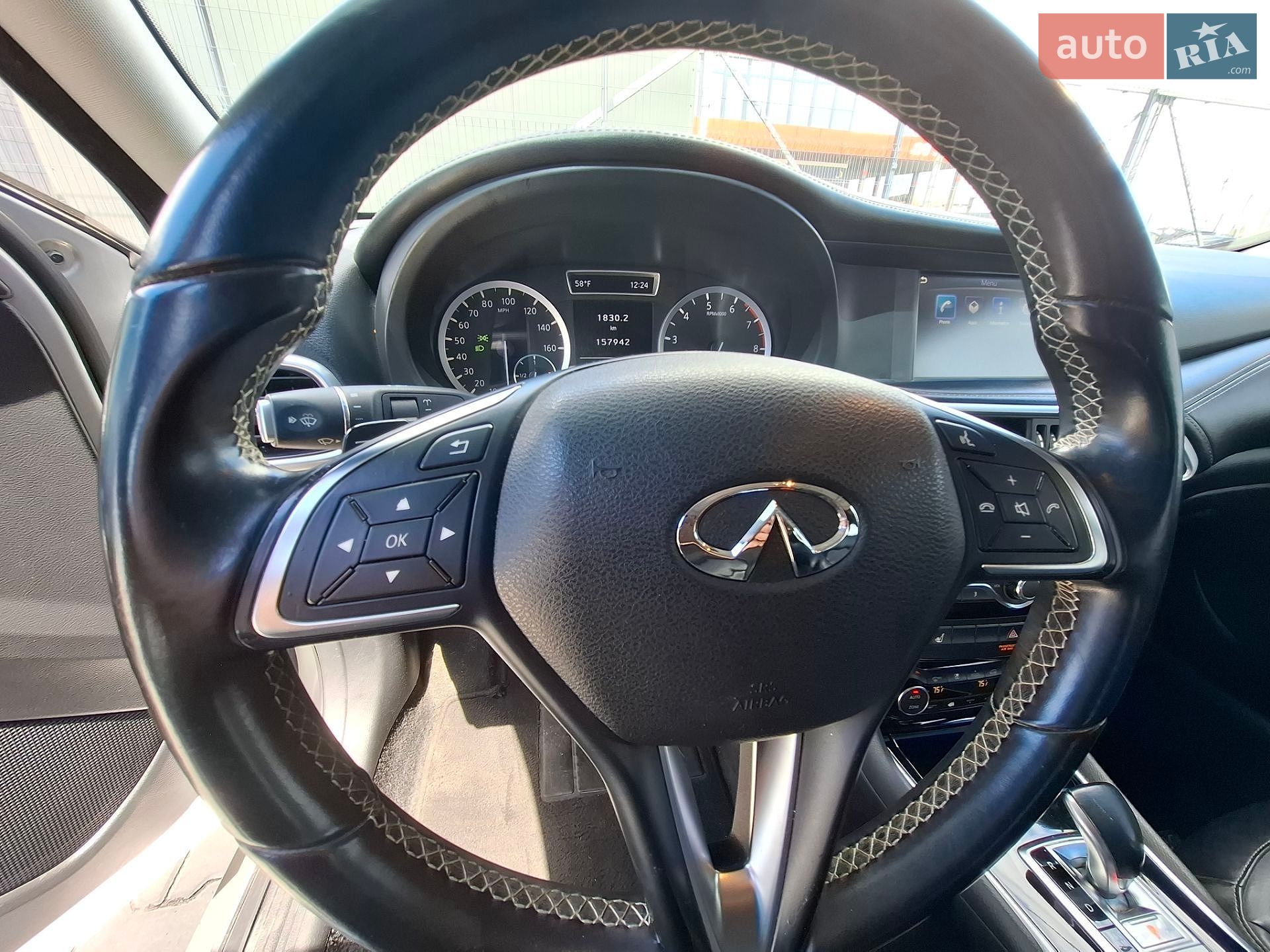 Infiniti QX30 2017 VIN SJKCH5CP8JA056305 фото оголошення 6 з 12