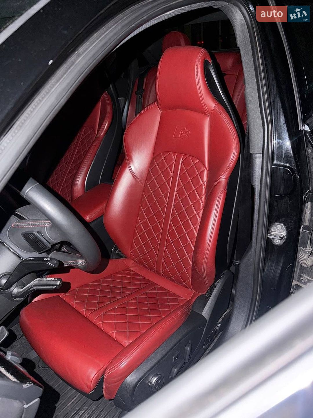 Audi S4 2019 VIN WAUB4AF45KA098059 фото оголошення 53 з 60