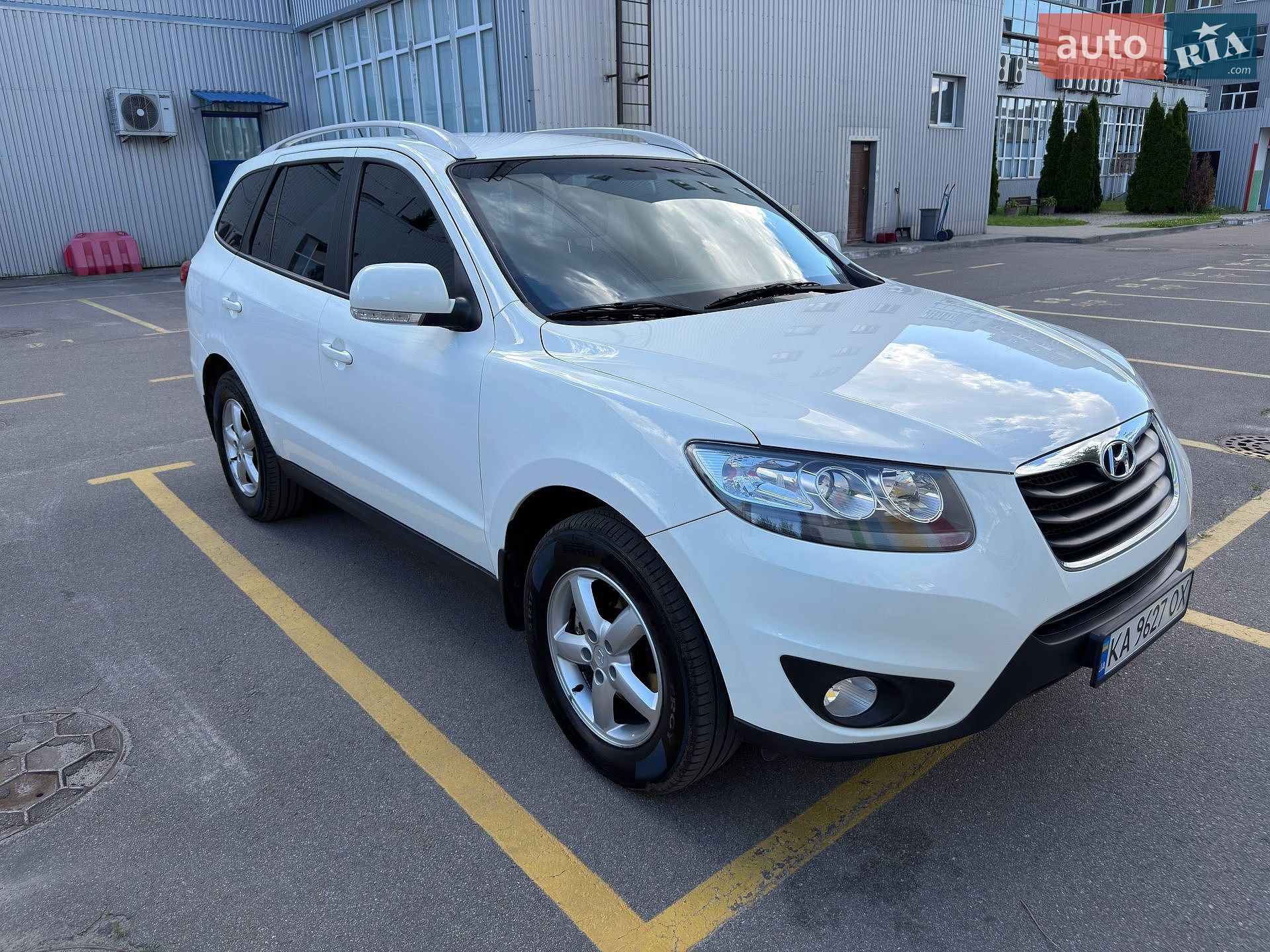 Hyundai Santa FE 2010 VIN KMHSH81XDBU702767 фото оголошення 2 з 58