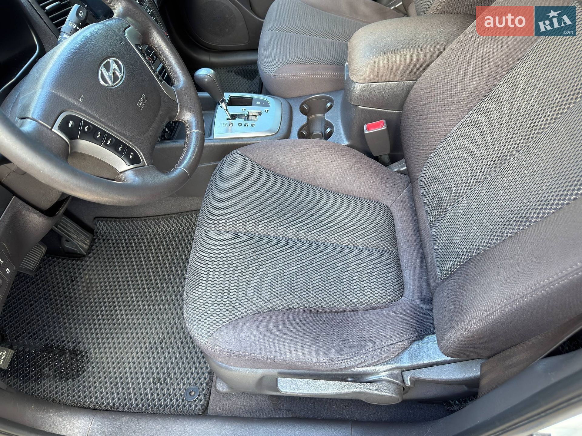Hyundai Santa FE 2010 VIN KMHSH81XDBU702767 фото оголошення 13 з 58