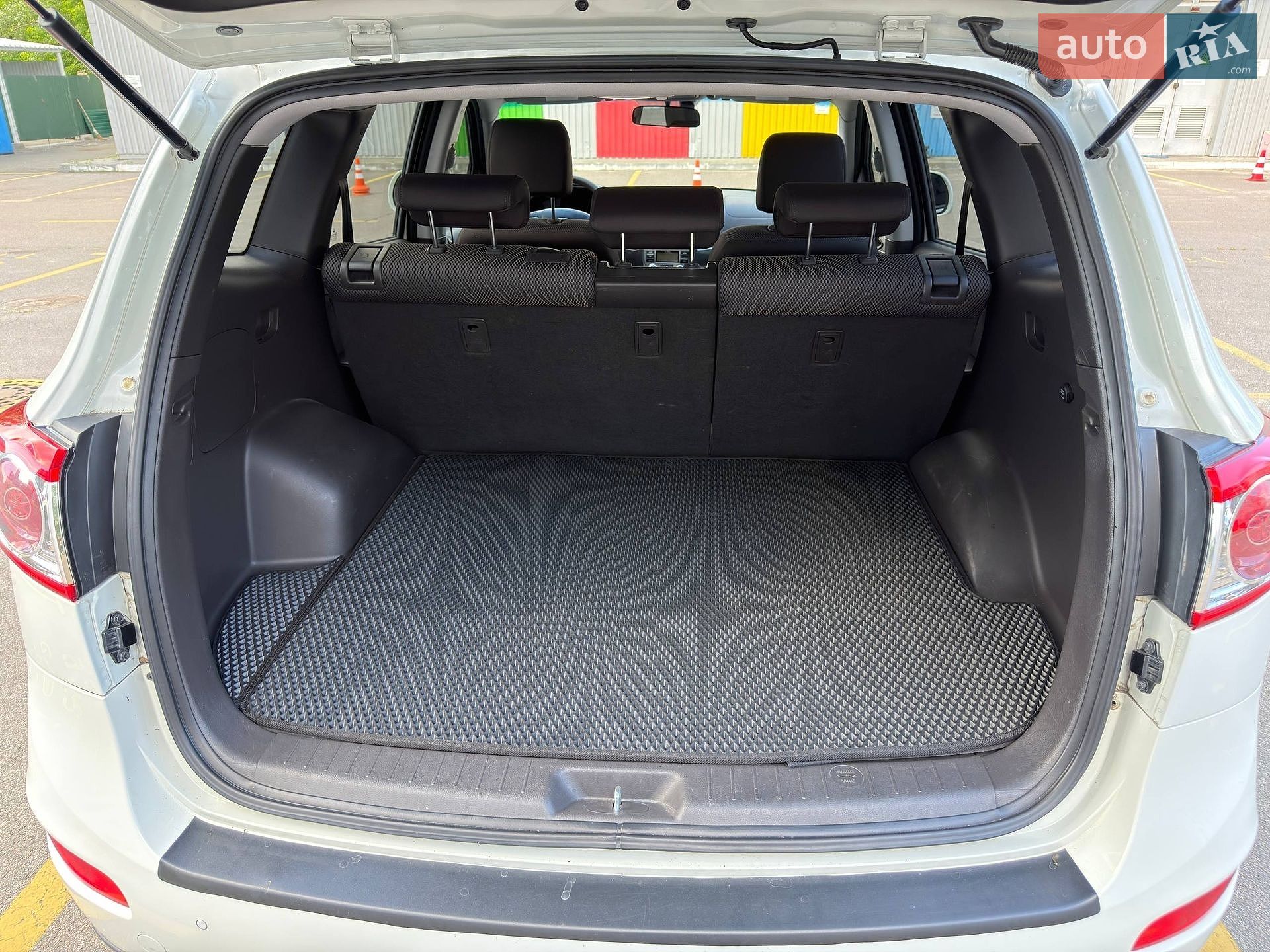 Hyundai Santa FE 2010 VIN KMHSH81XDBU702767 фото оголошення 27 з 58