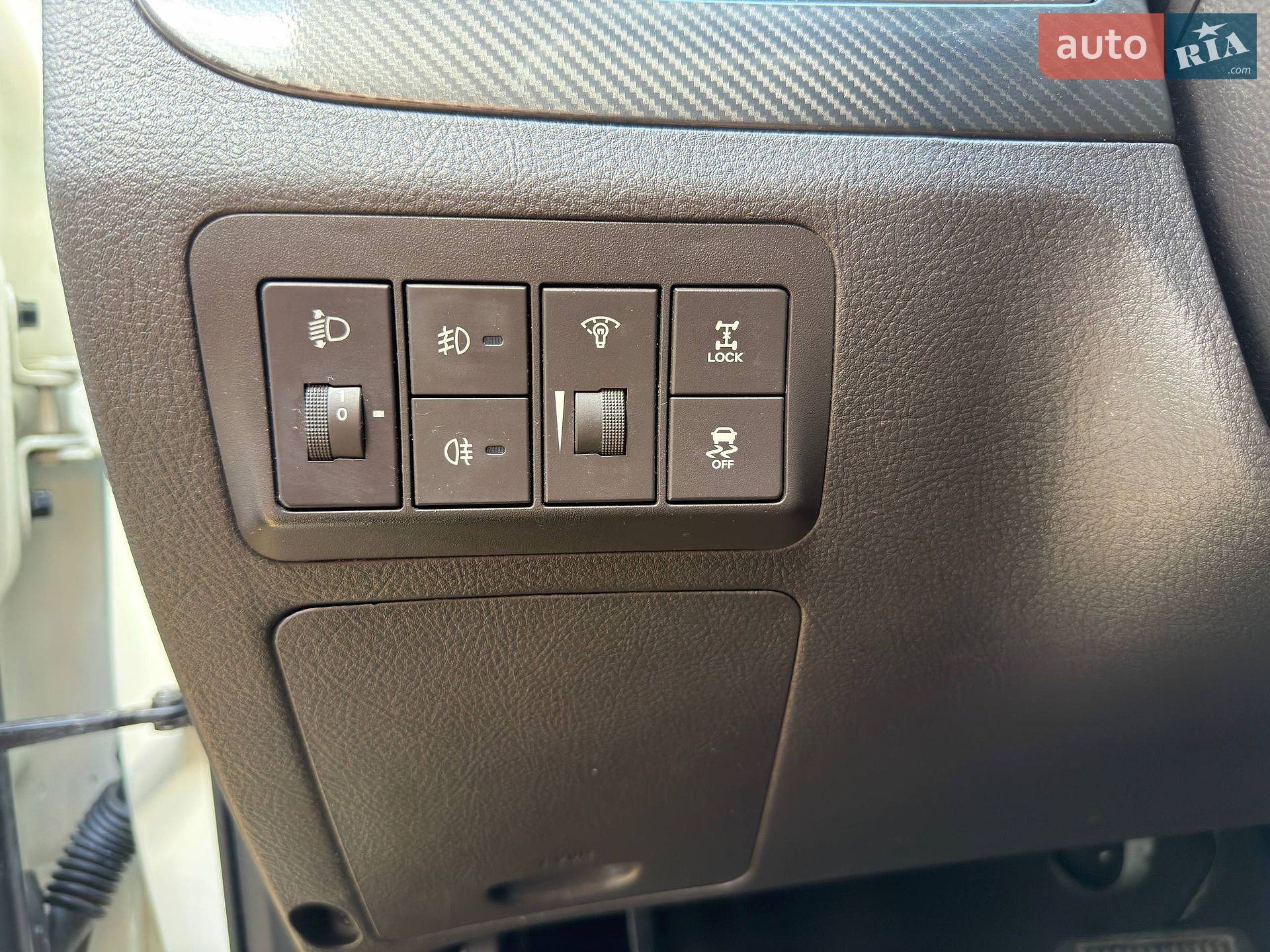 Hyundai Santa FE 2010 VIN KMHSH81XDBU702767 фото оголошення 34 з 58