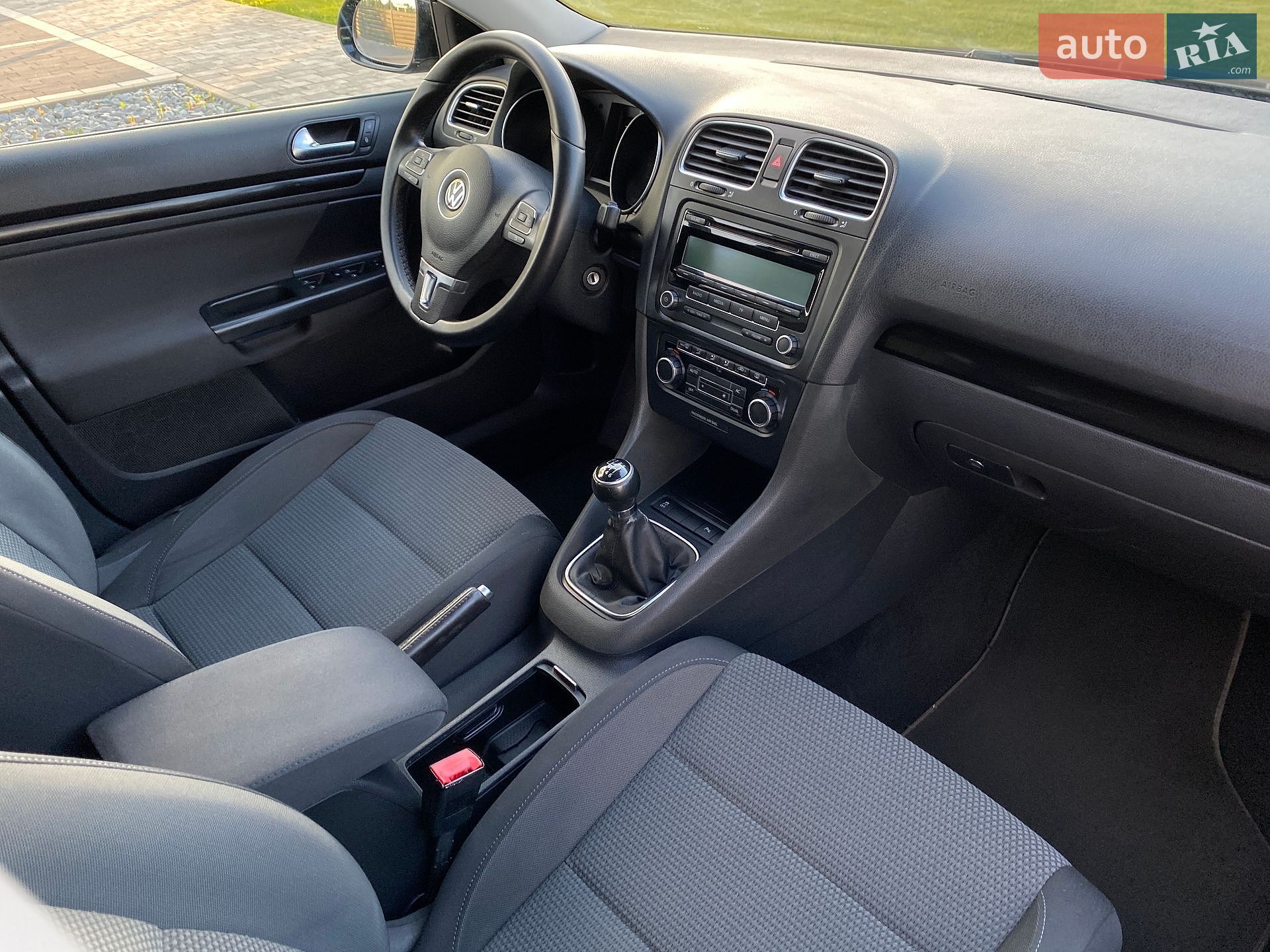 Volkswagen Golf 2011 VIN WVWZZZ1KZBM648529 фото оголошення 18 з 31