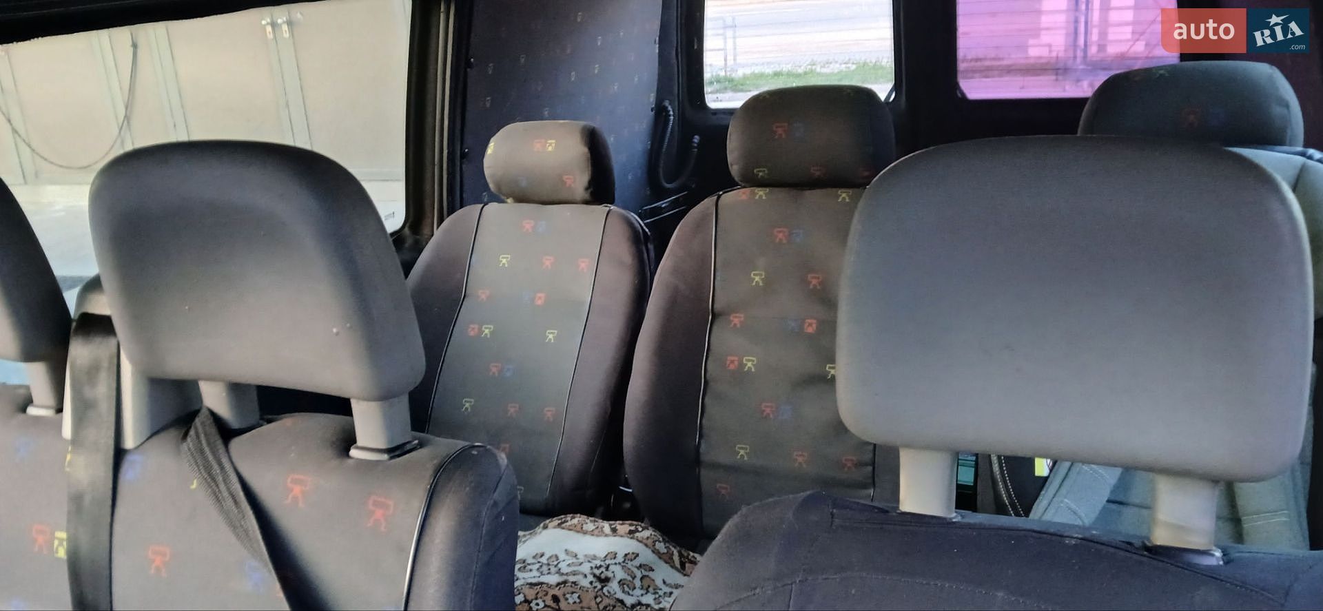 Volkswagen Transporter 1999 VIN WV1ZZZ70ZYH063037 фото оголошення 3 з 9