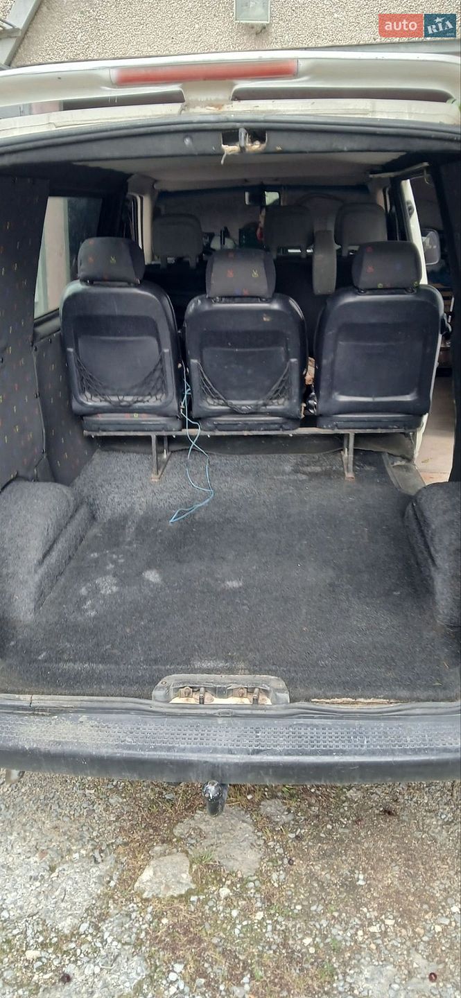 Volkswagen Transporter 1999 VIN WV1ZZZ70ZYH063037 фото оголошення 4 з 9