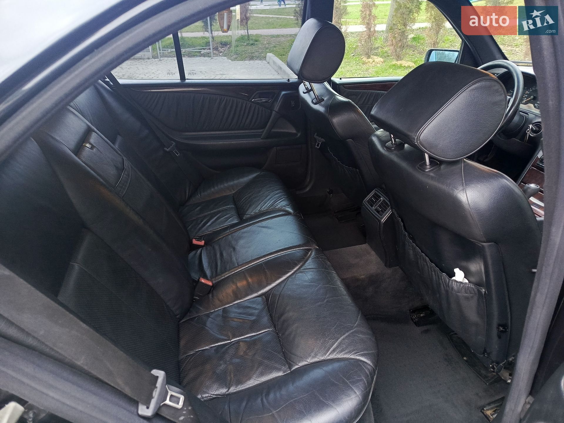 Mercedes-Benz E-Class 1997 VIN WDB2100651A448129 фото оголошення 4 з 11