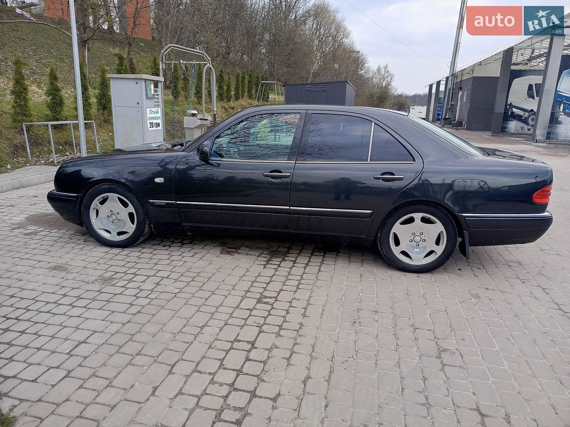 Mercedes-Benz E-Class 1997 VIN WDB2100651A448129 фото оголошення 9 з 11