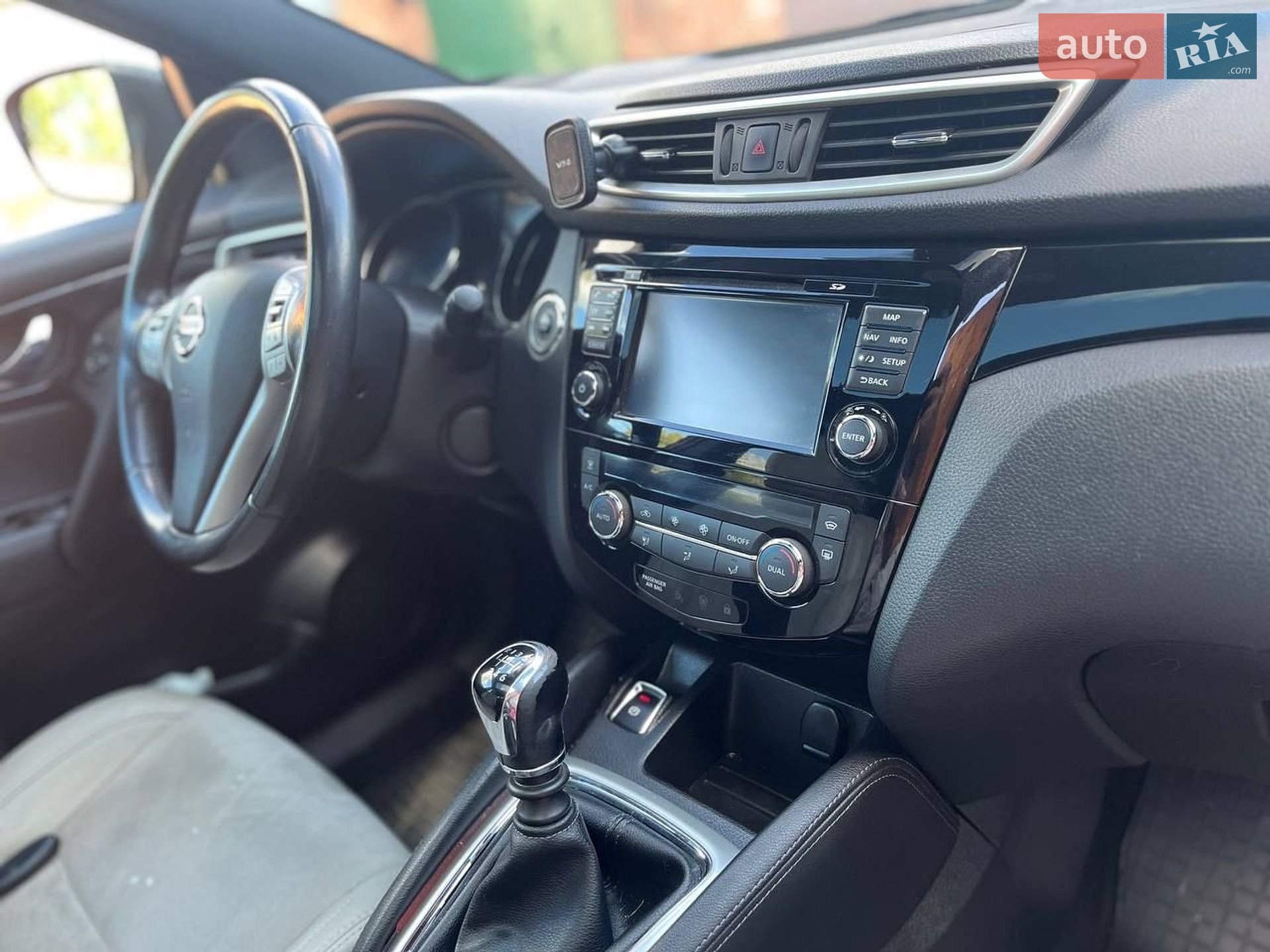 Nissan Qashqai 2015 VIN SJNFDAJ11U1316098 фото оголошення 79 з 87