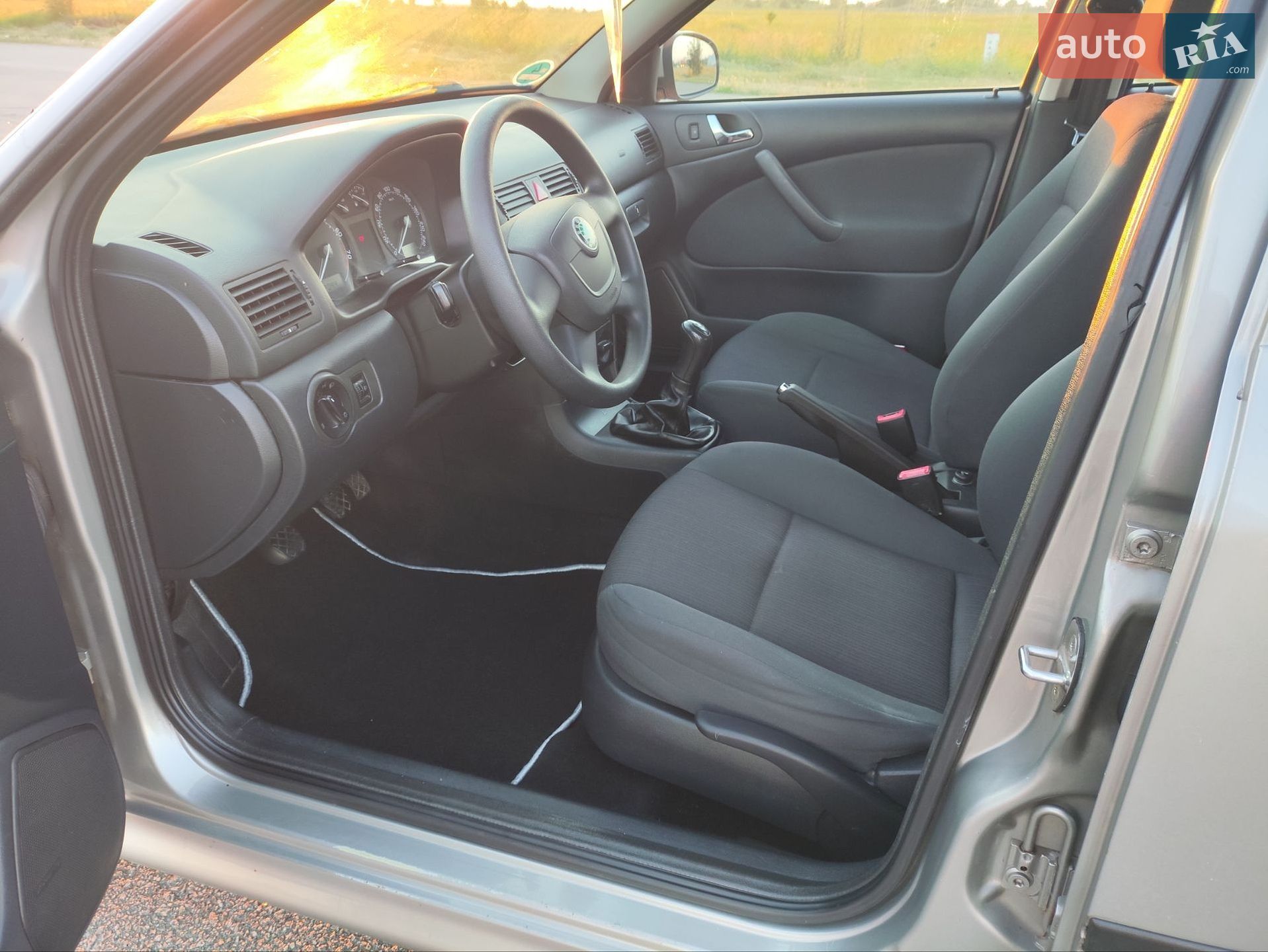 Skoda Octavia 2010 VIN TMBJX21U7A8832242 фото оголошення 14 з 28