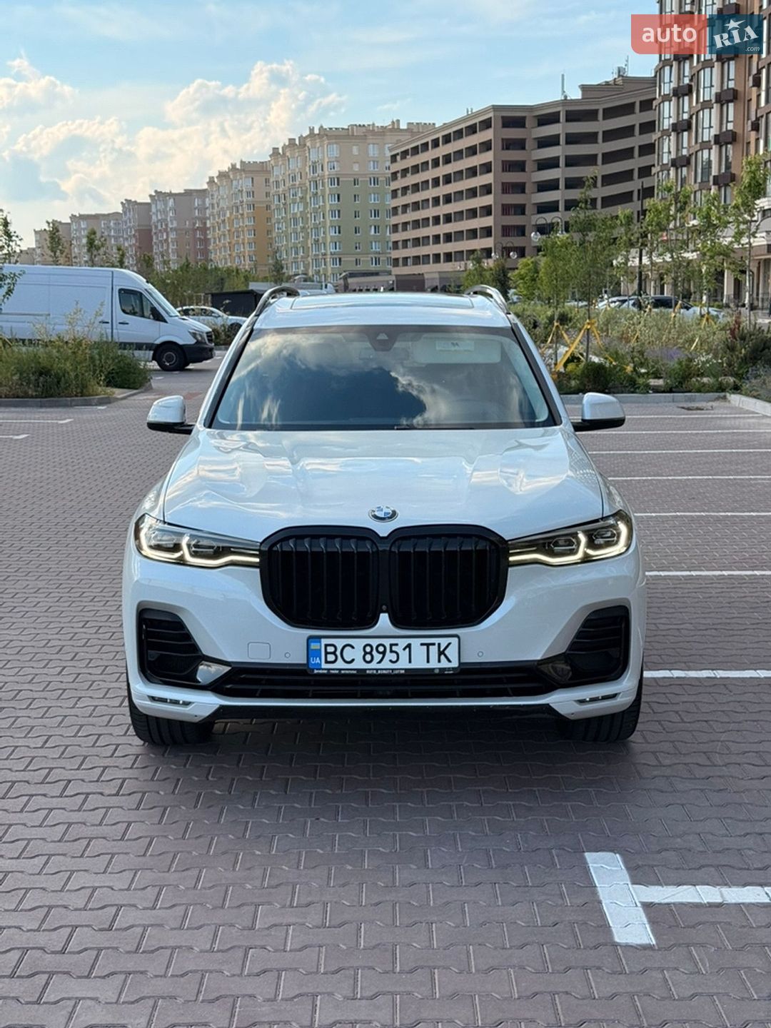 BMW X7 2019 VIN 5UXCW2C00L9A00701 фото оголошення 9 з 17
