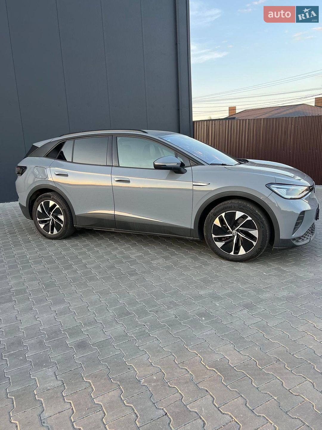 Volkswagen ID.4 2021 VIN WVGZZZE2ZNP007704 фото оголошення 4 з 40