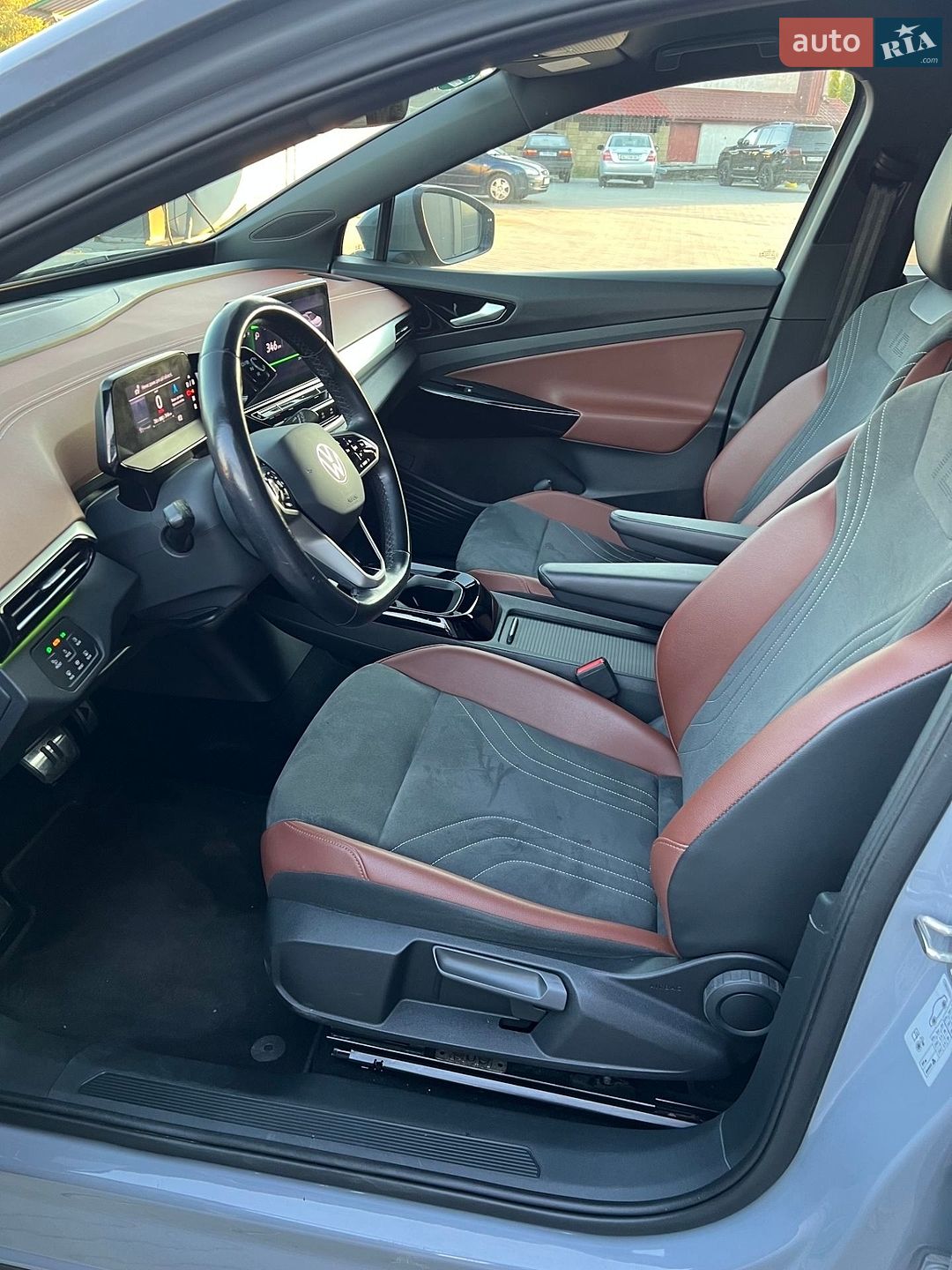 Volkswagen ID.4 2021 VIN WVGZZZE2ZNP007704 фото оголошення 9 з 40