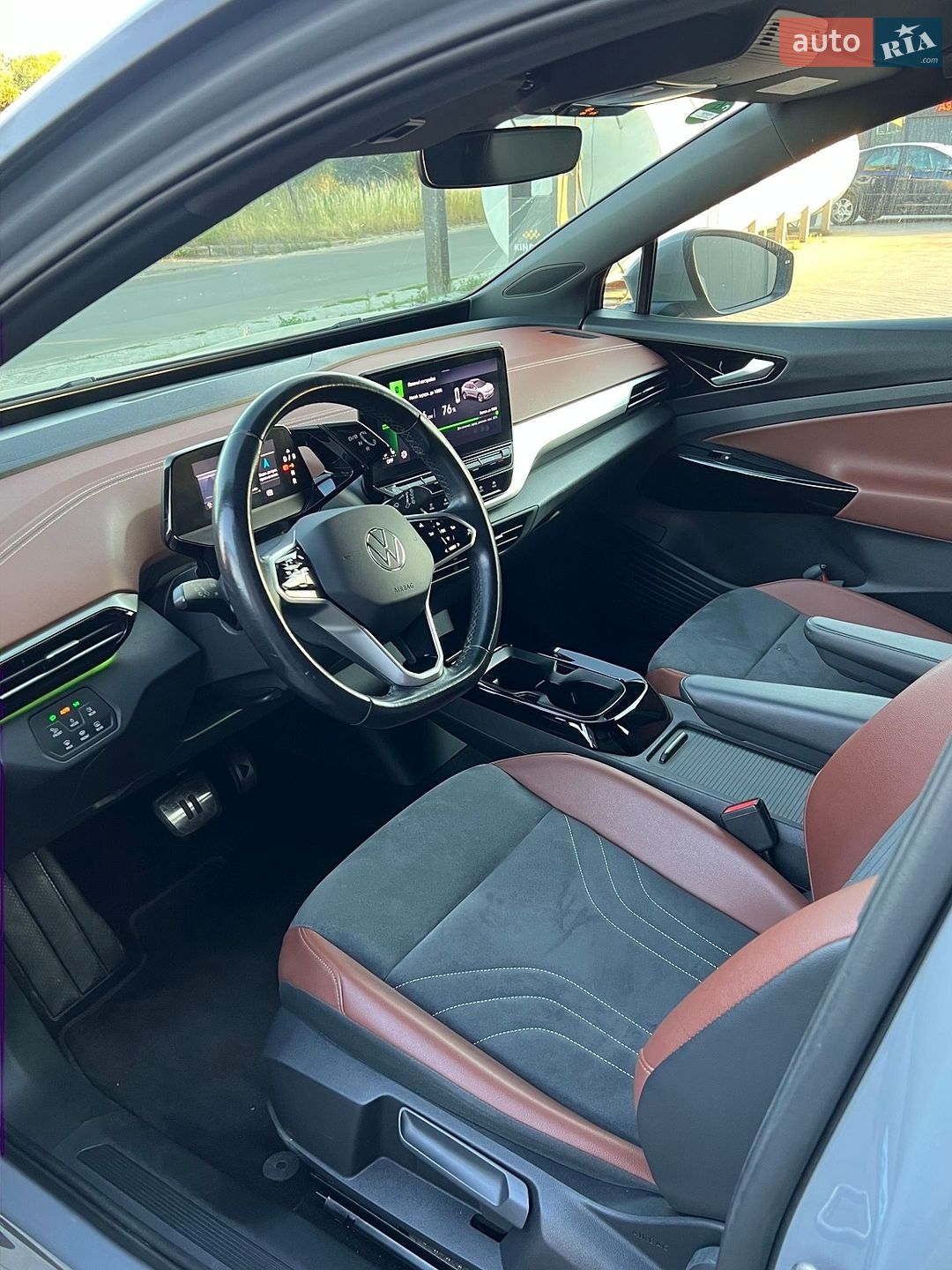 Volkswagen ID.4 2021 VIN WVGZZZE2ZNP007704 фото оголошення 28 з 40