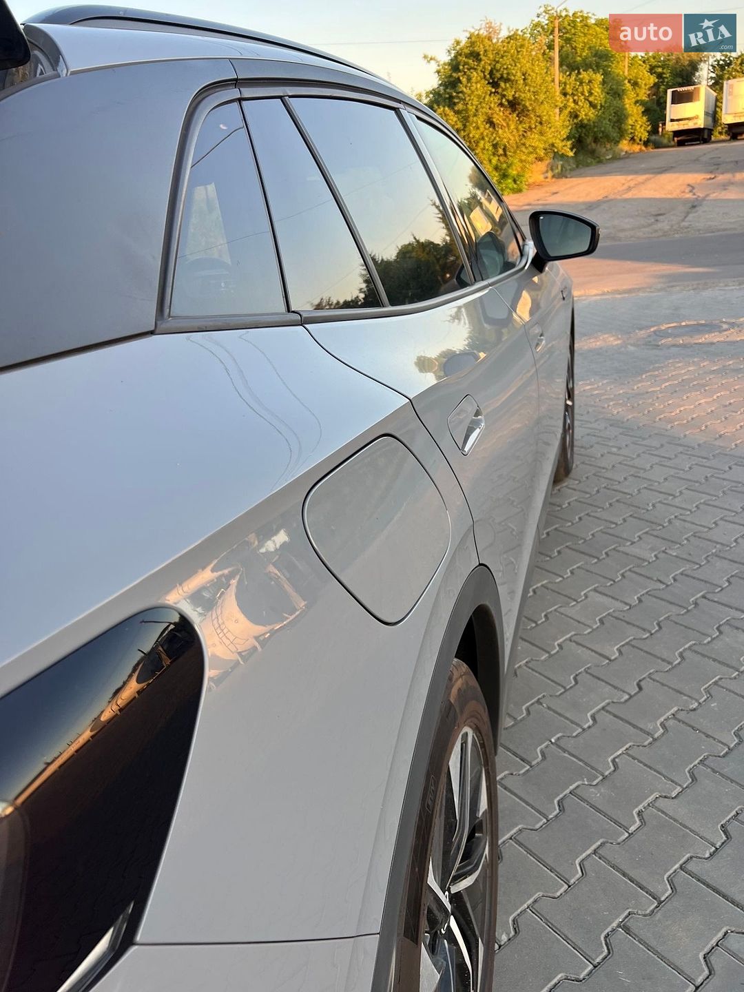 Volkswagen ID.4 2021 VIN WVGZZZE2ZNP007704 фото оголошення 31 з 40