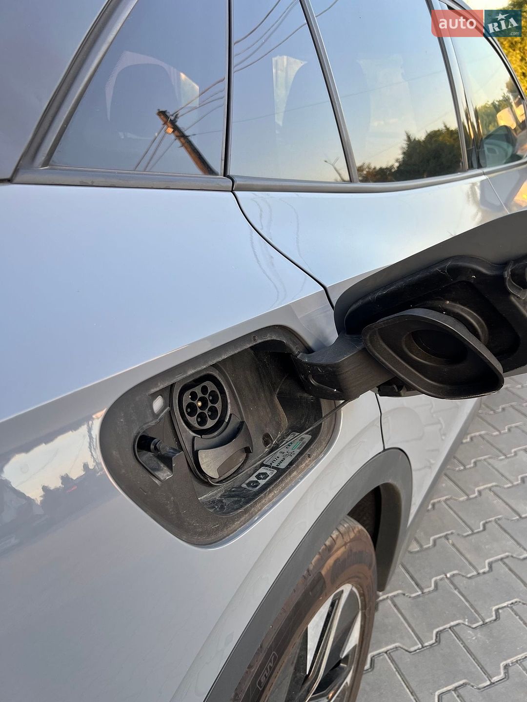Volkswagen ID.4 2021 VIN WVGZZZE2ZNP007704 фото оголошення 32 з 40
