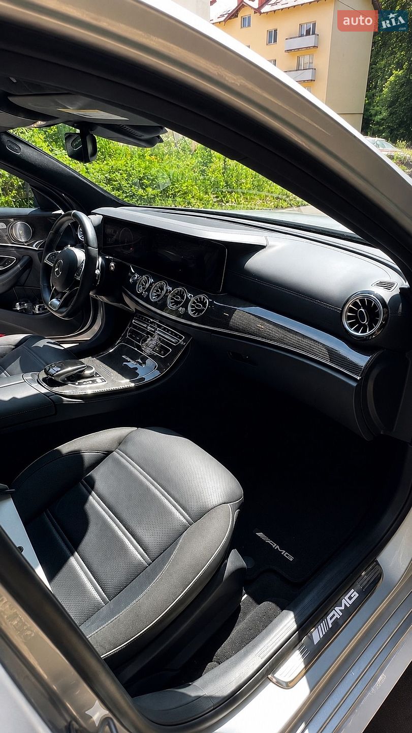 Mercedes-Benz E-Class 2018 VIN WDDZF8KB4JA393893 фото оголошення 12 з 13