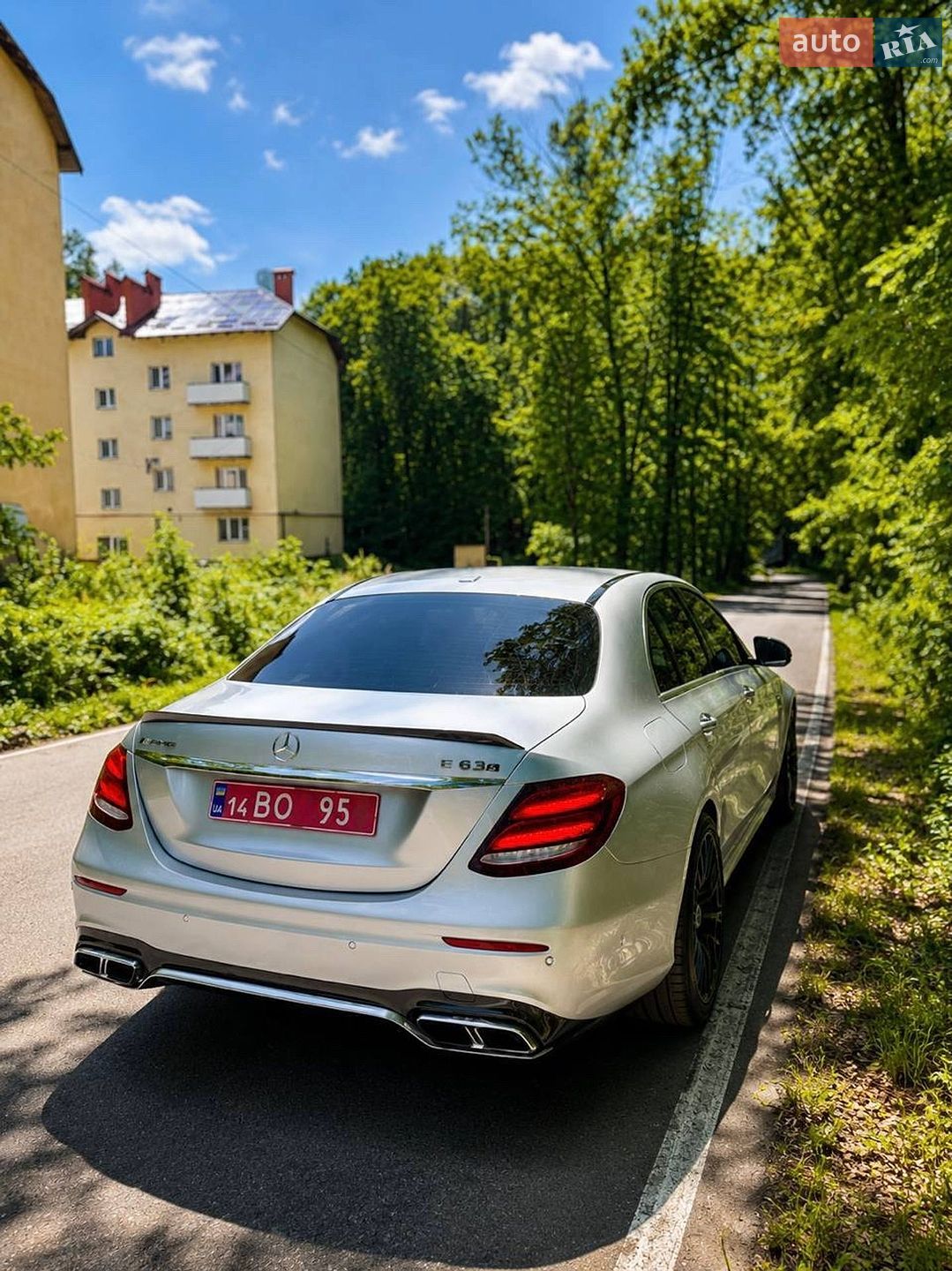 Mercedes-Benz E-Class 2018 VIN WDDZF8KB4JA393893 фото оголошення 7 з 13