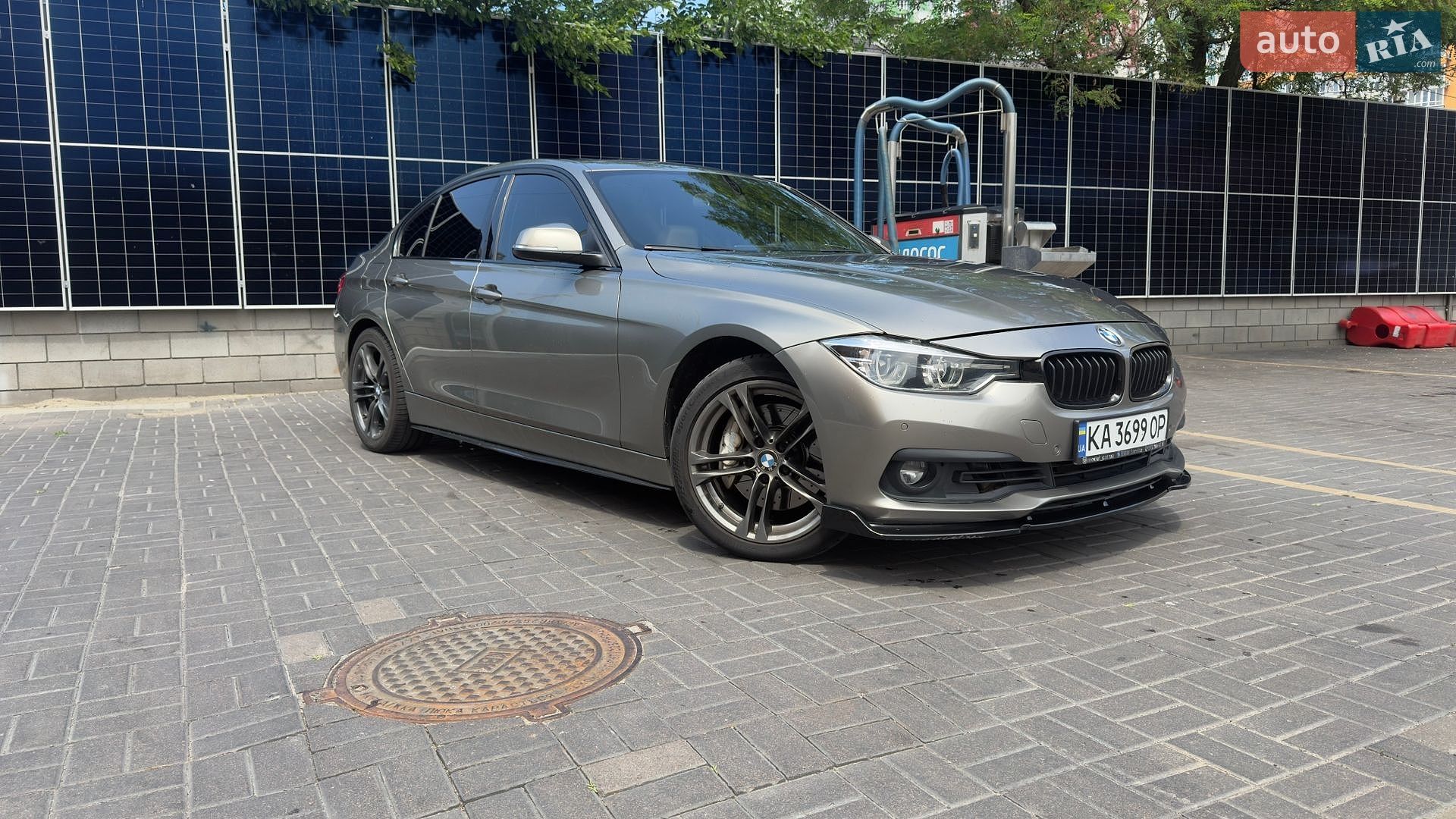 BMW 3 Series 2017 VIN WBA8B9G33HNU57141 фото оголошення 3 з 26