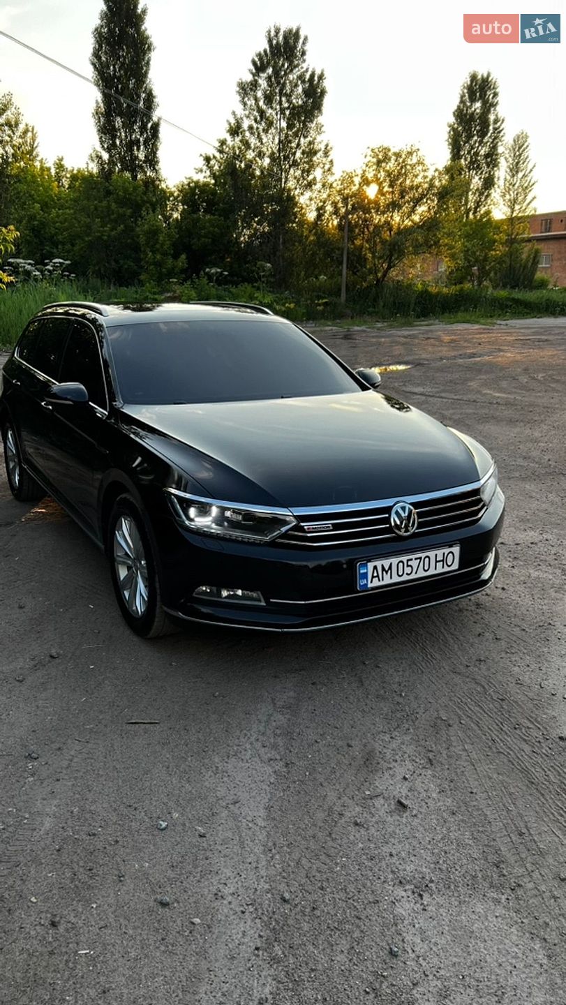 Volkswagen Passat 2018 VIN WVWZZZ3CZJE215751 фото оголошення 2 з 42