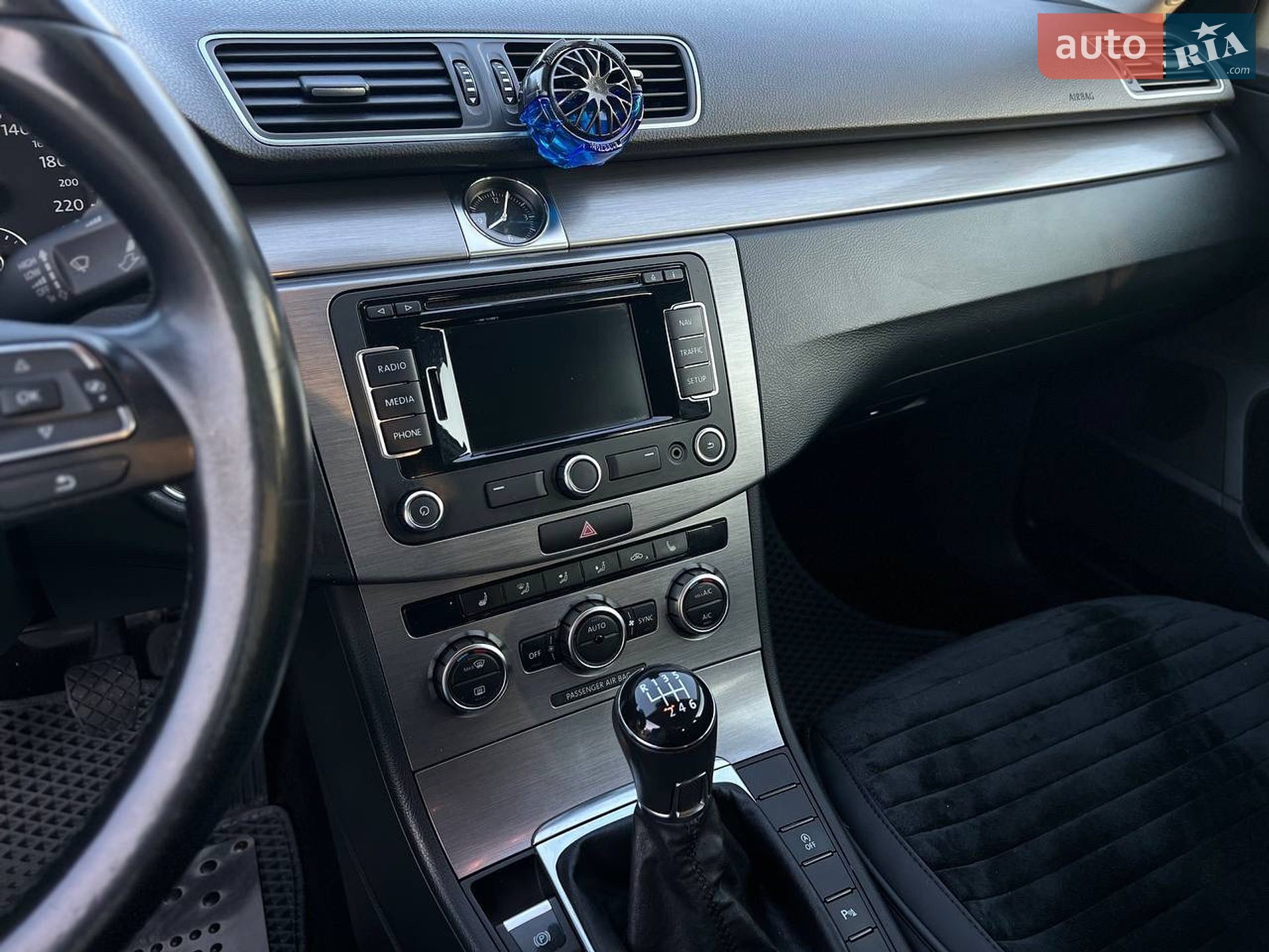 Volkswagen Passat 2014 VIN WVWZZZ3CZEE093681 фото оголошення 7 з 38
