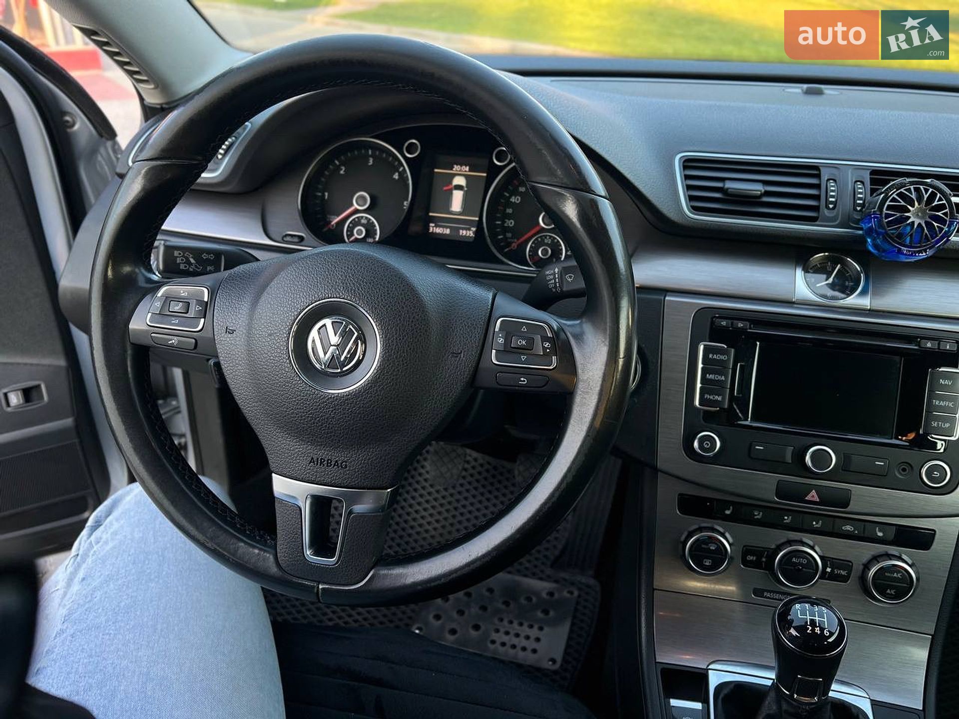 Volkswagen Passat 2014 VIN WVWZZZ3CZEE093681 фото оголошення 8 з 38
