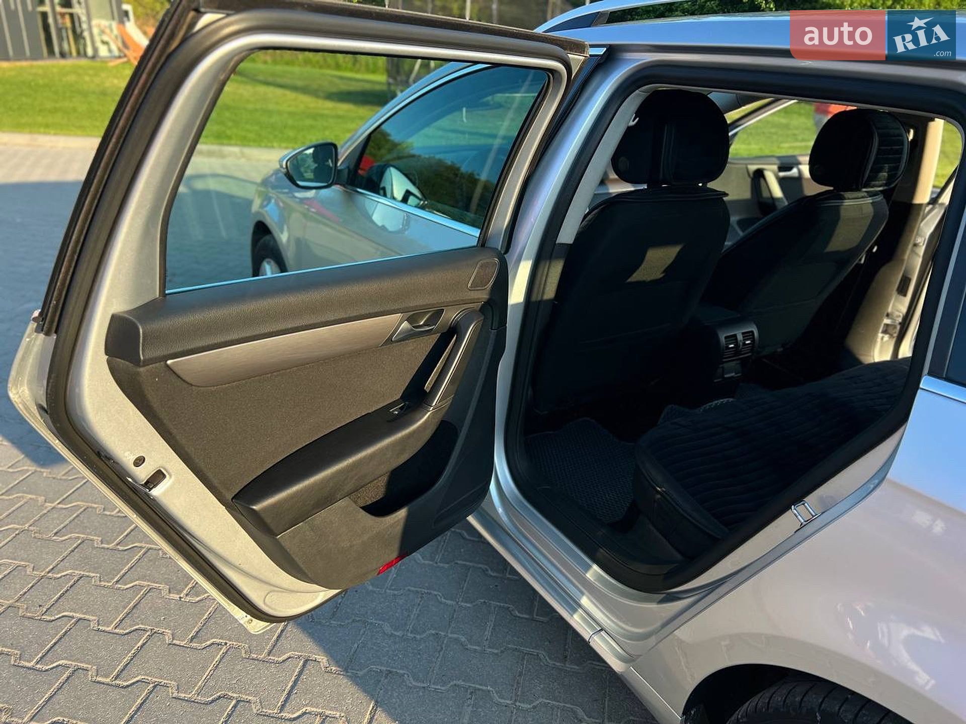 Volkswagen Passat 2014 VIN WVWZZZ3CZEE093681 фото оголошення 13 з 38